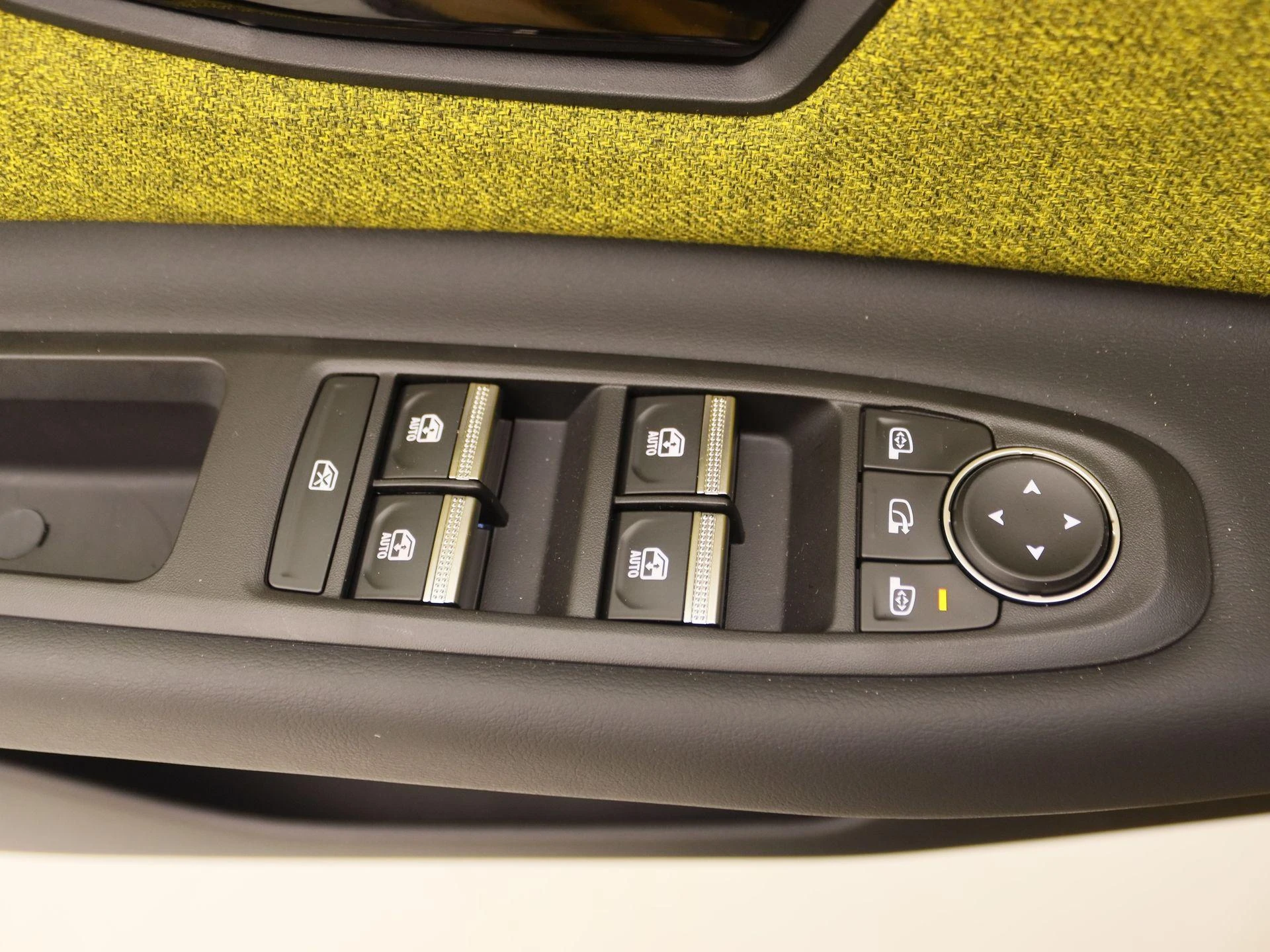 Renault-5-image-19
