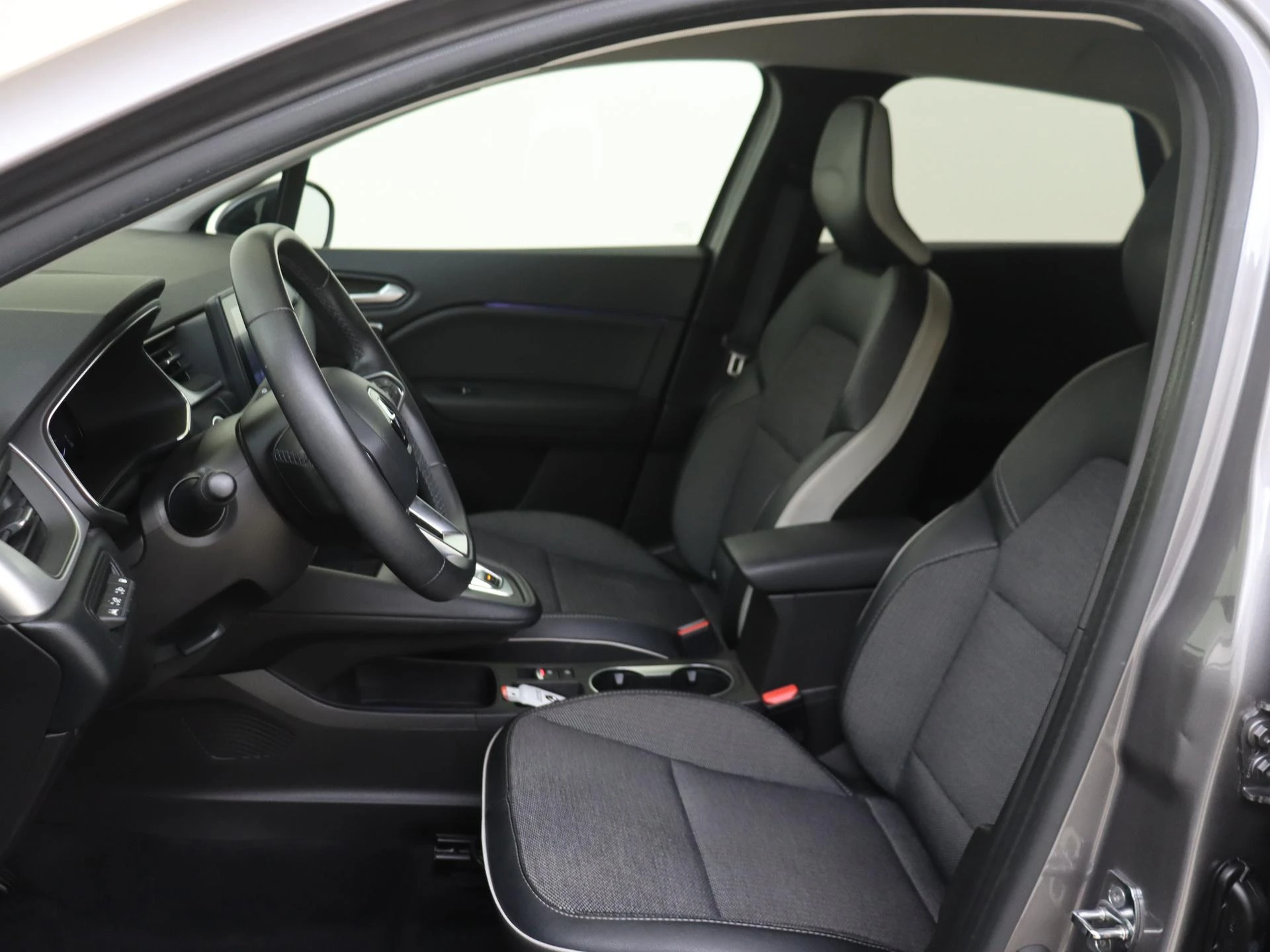 Renault-Captur-image-11