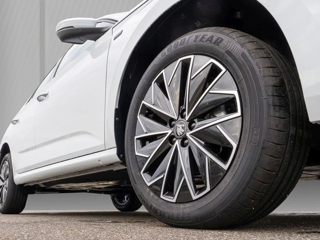 Škoda Kamiq 1,0 TSI DSG Tour