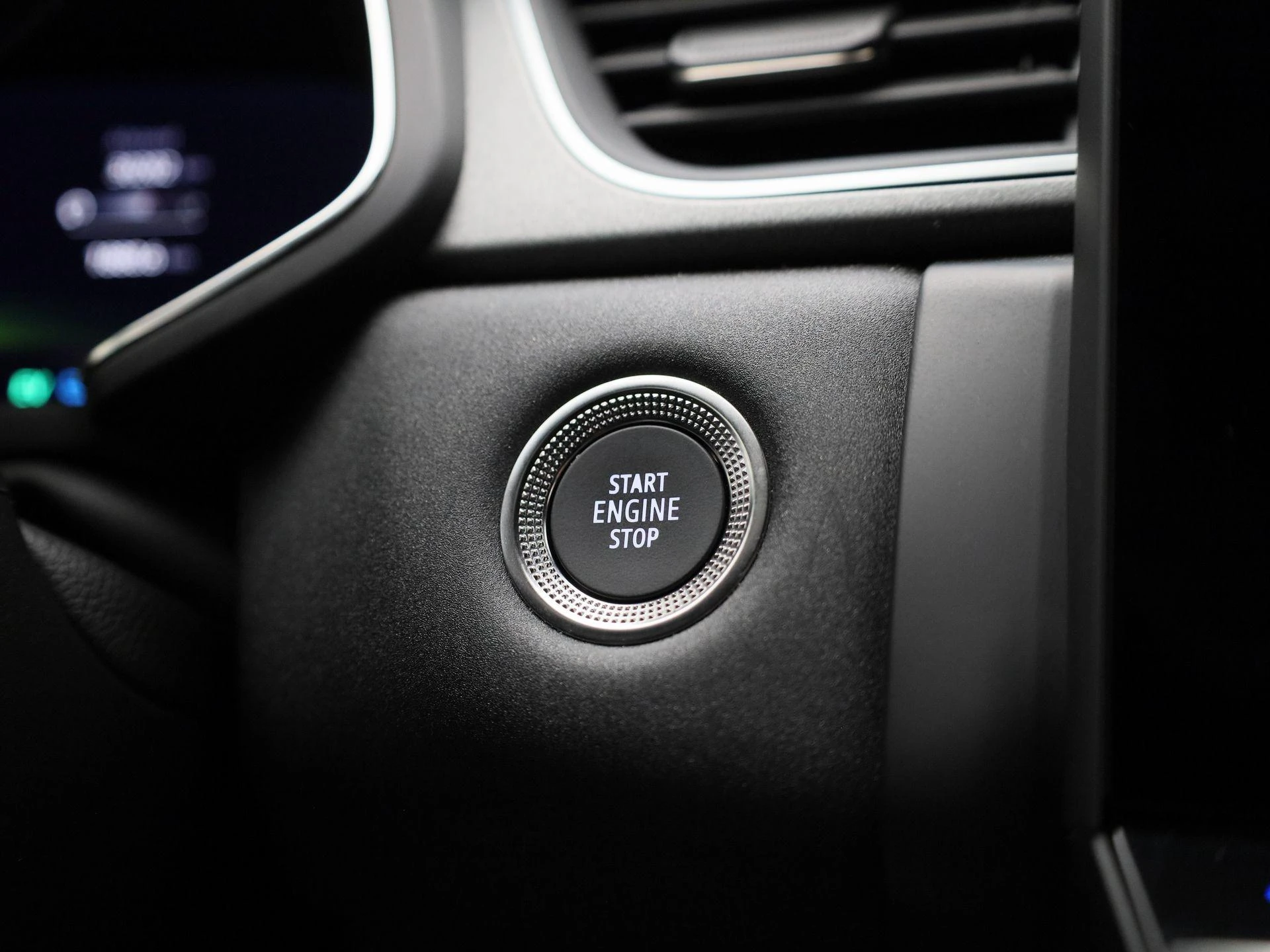 Renault-Captur-image-27