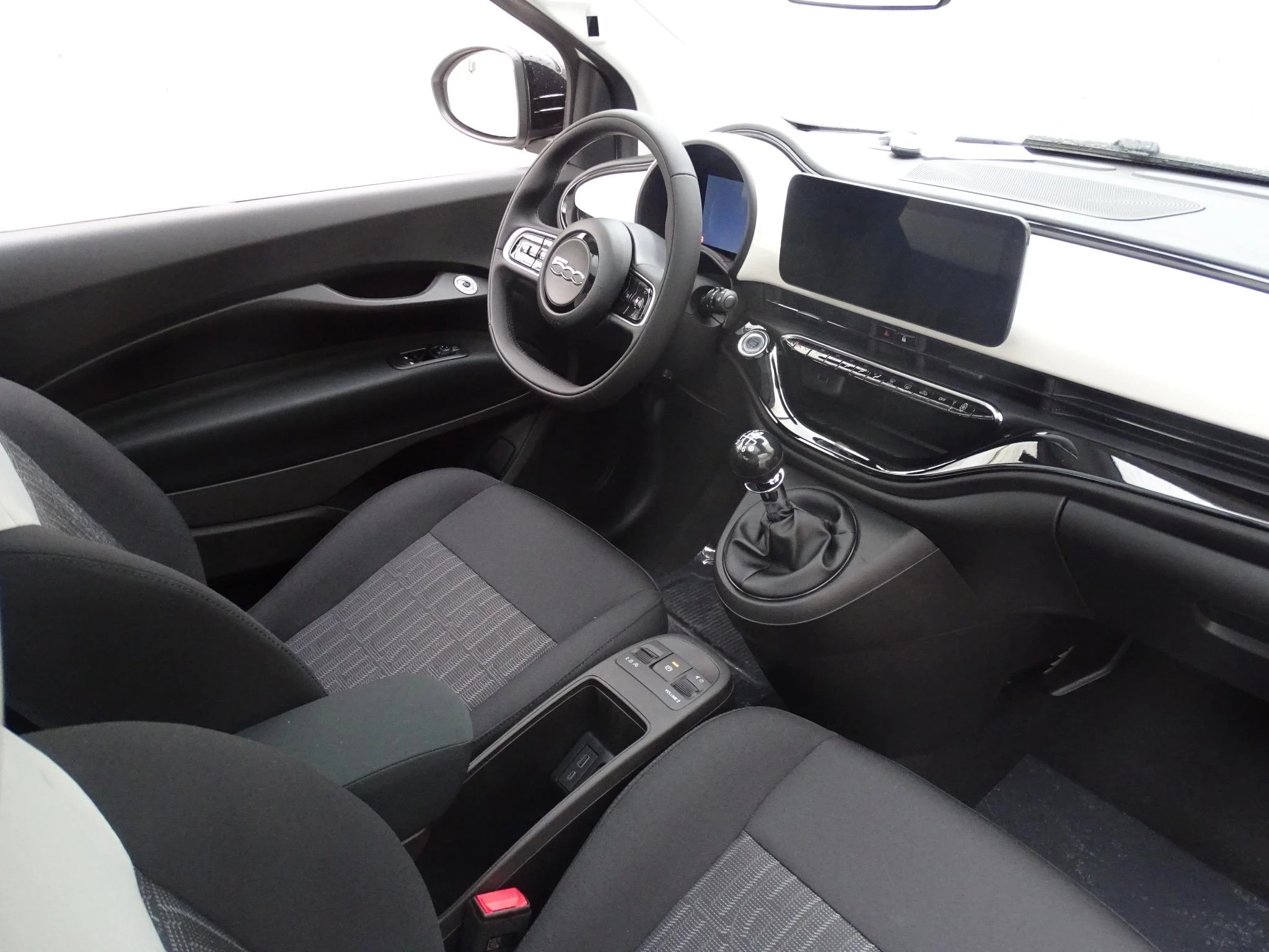 Fiat 500 1.0 Hybrid ICON +comfort pack+pano dak