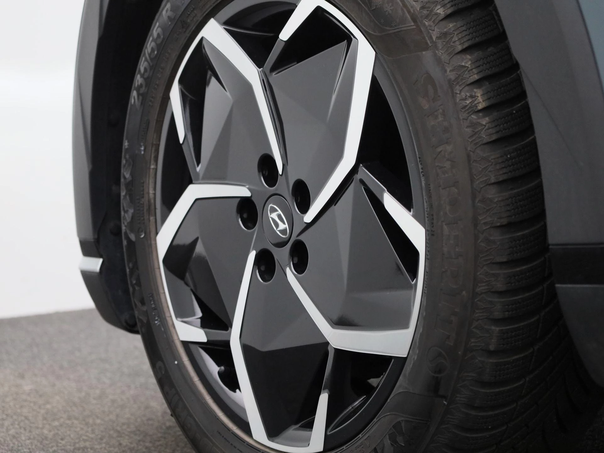 Hyundai IONIQ 5 77.4kWh Core 229PK