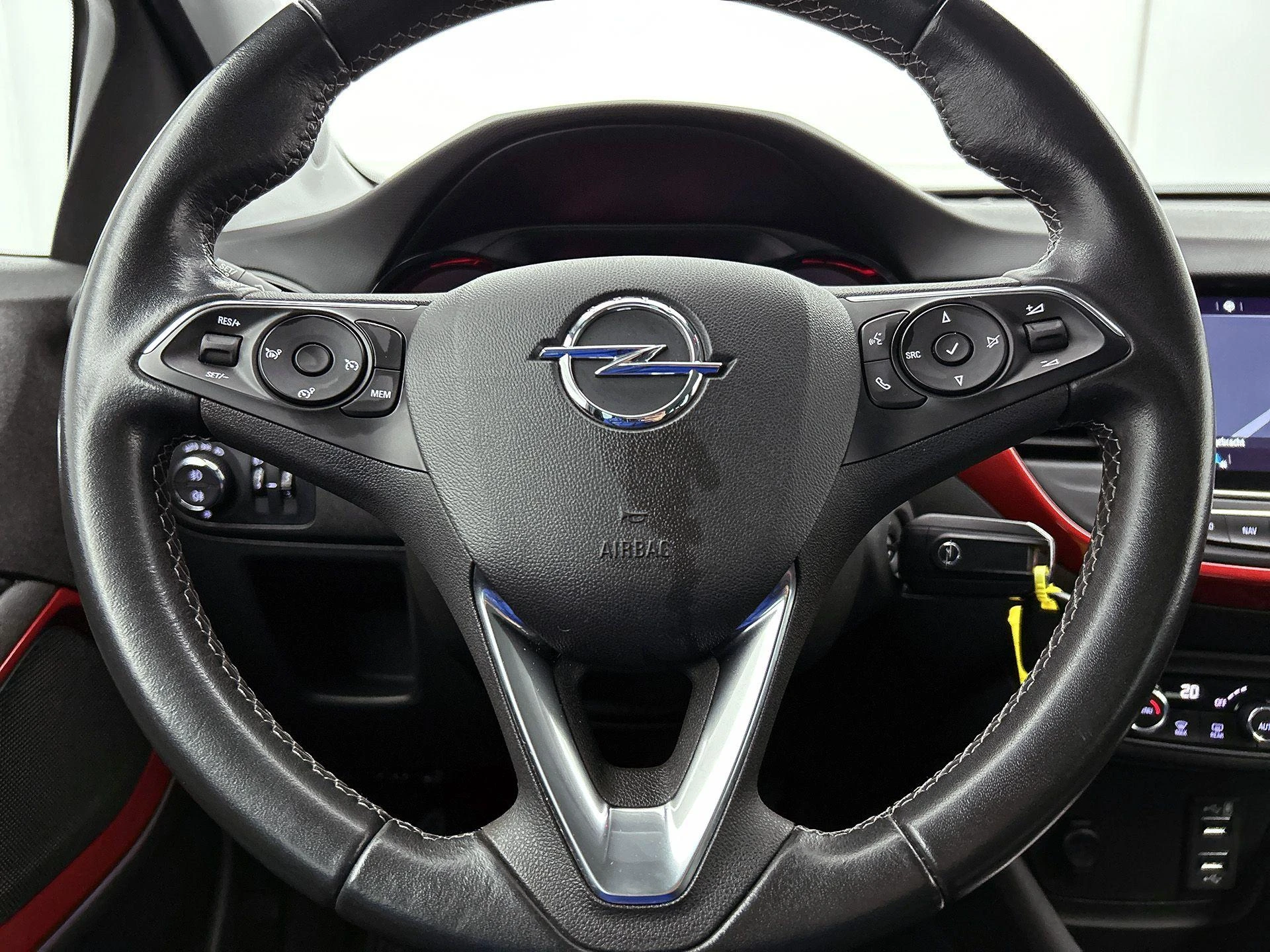 Opel-Crossland-image-30