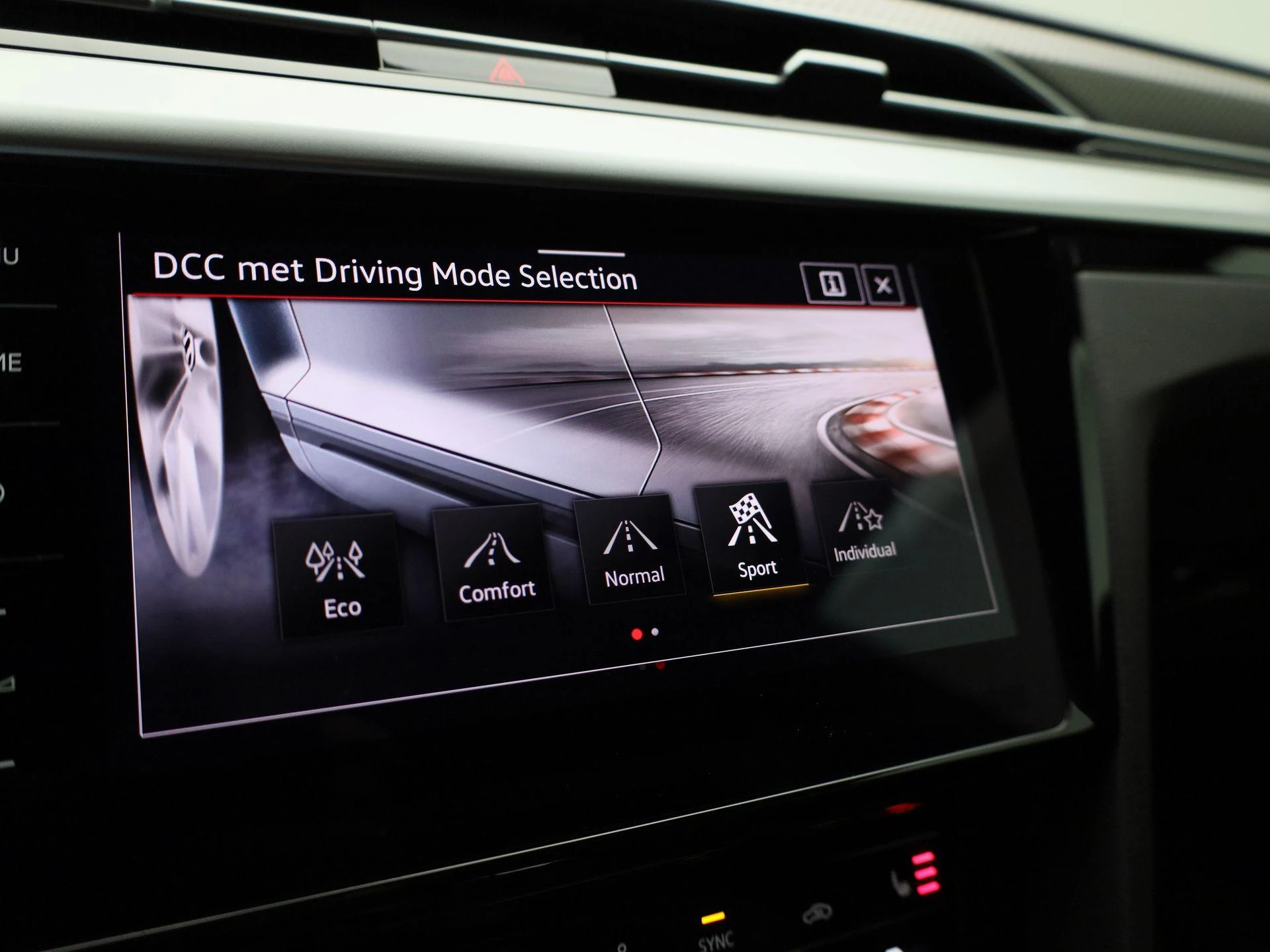 Volkswagen-Arteon-image-31