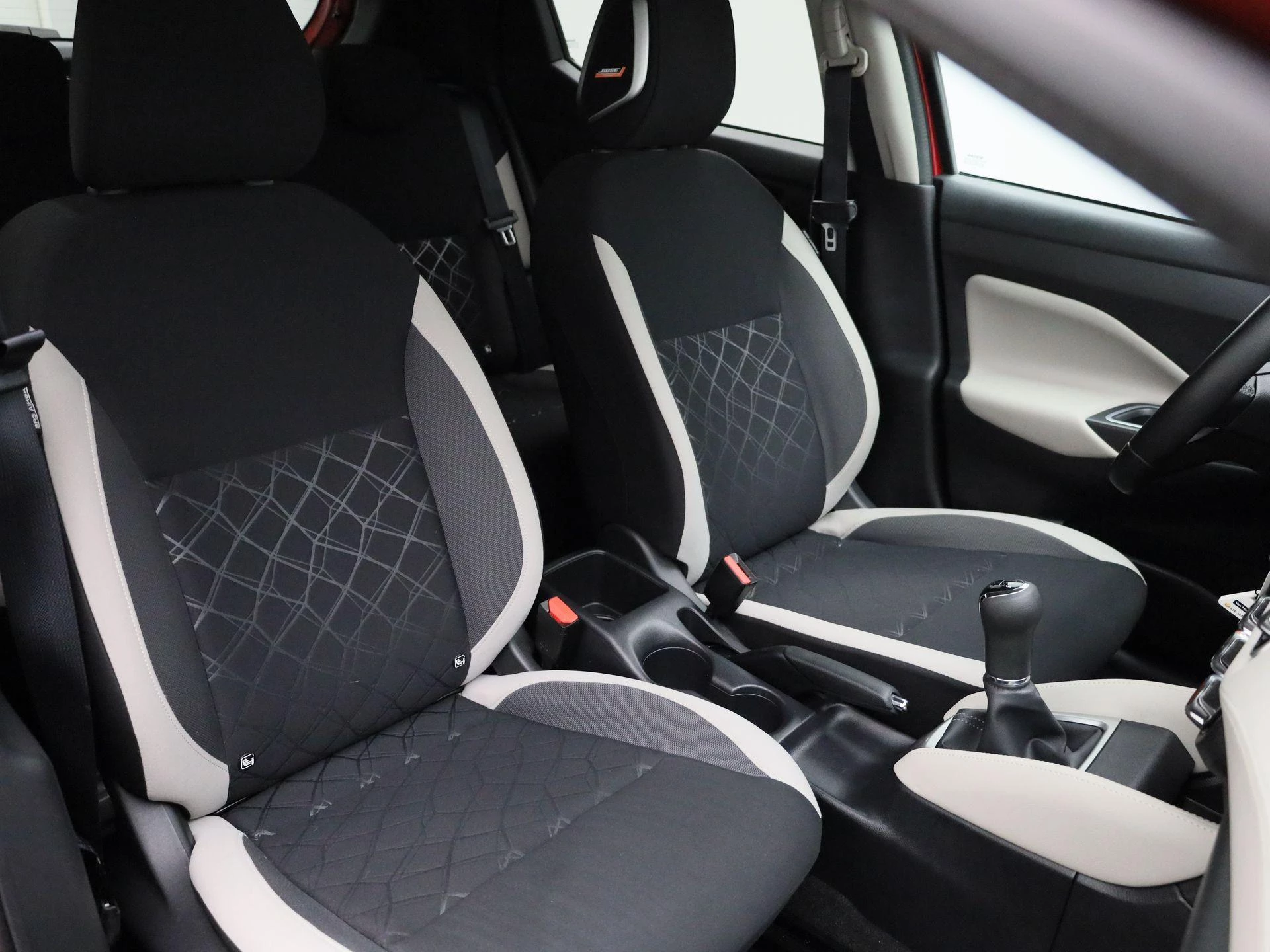 Nissan-Micra-image-31