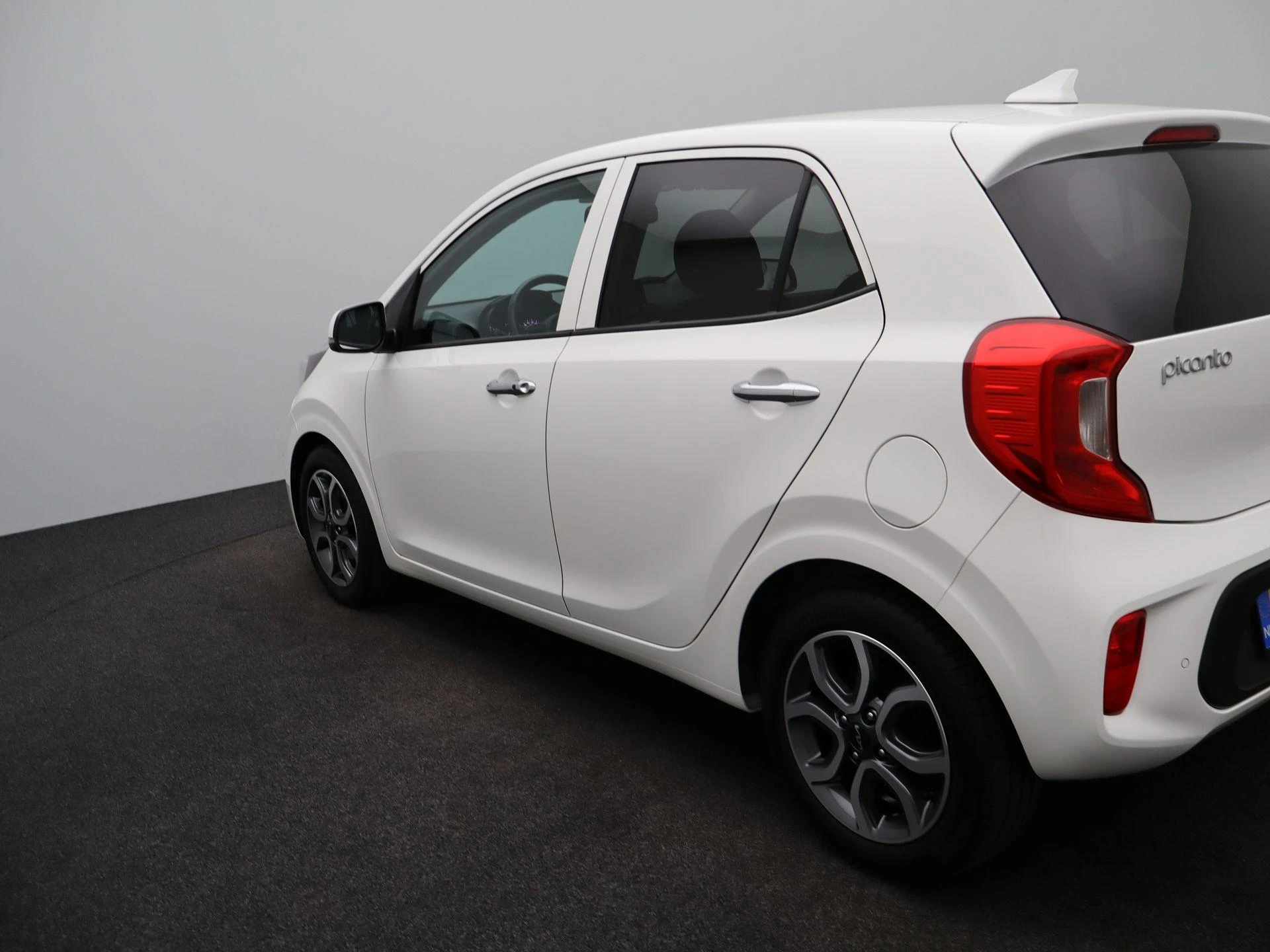 Kia-Picanto-image-32