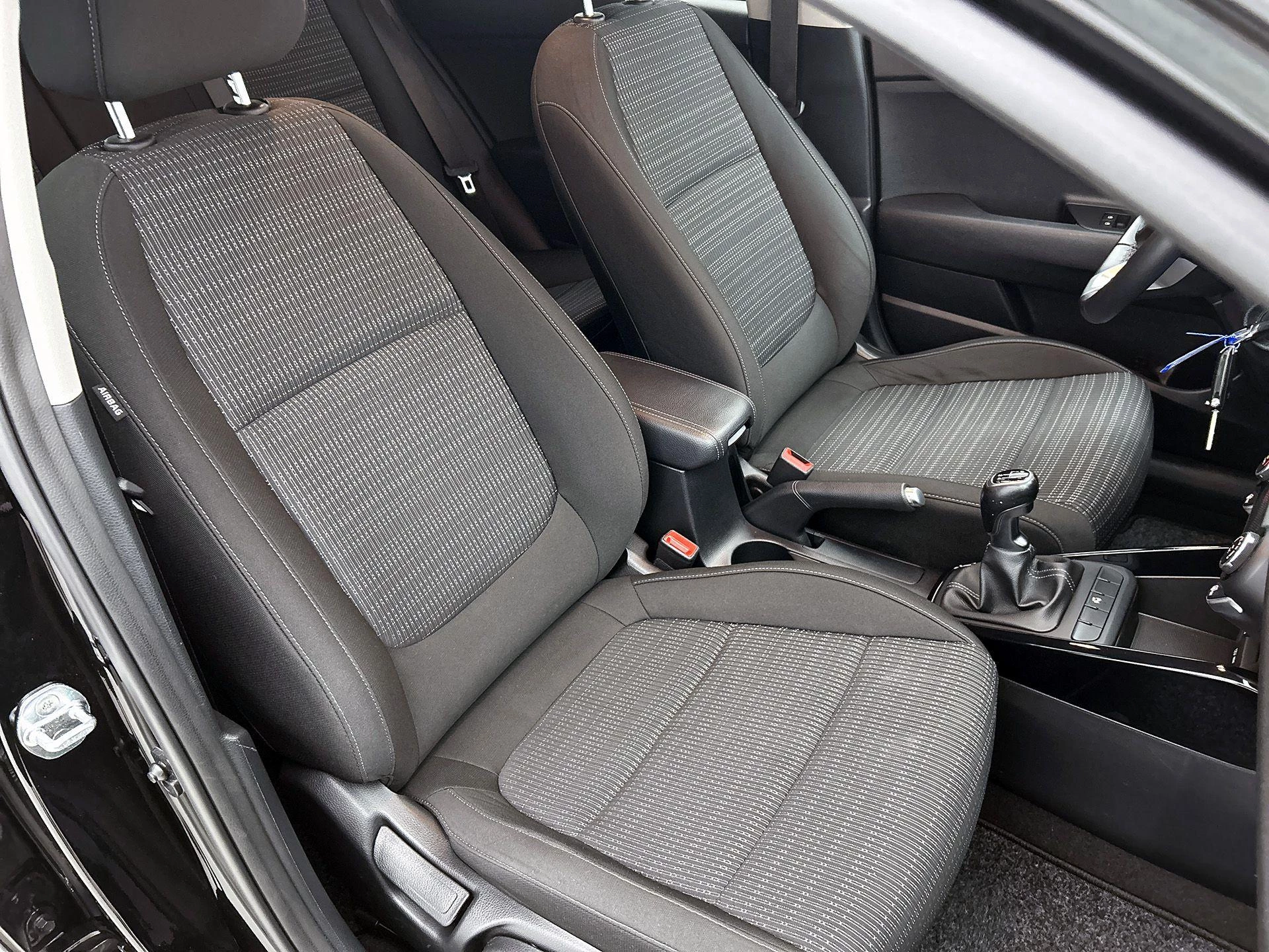 Kia-Stonic-image-12