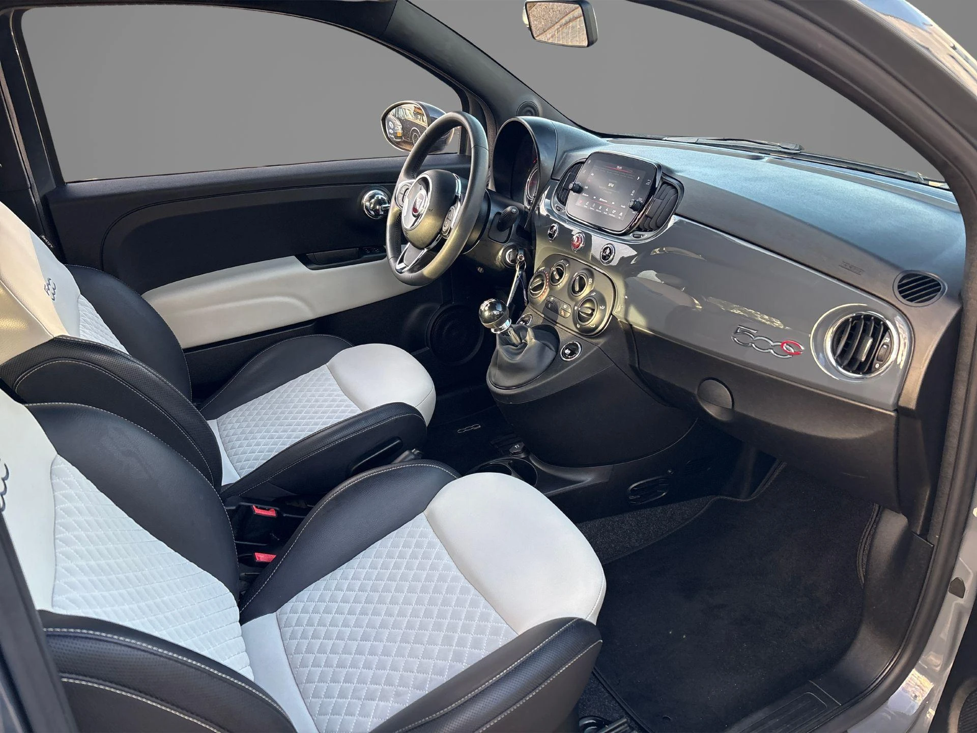 Fiat-500C-image-13