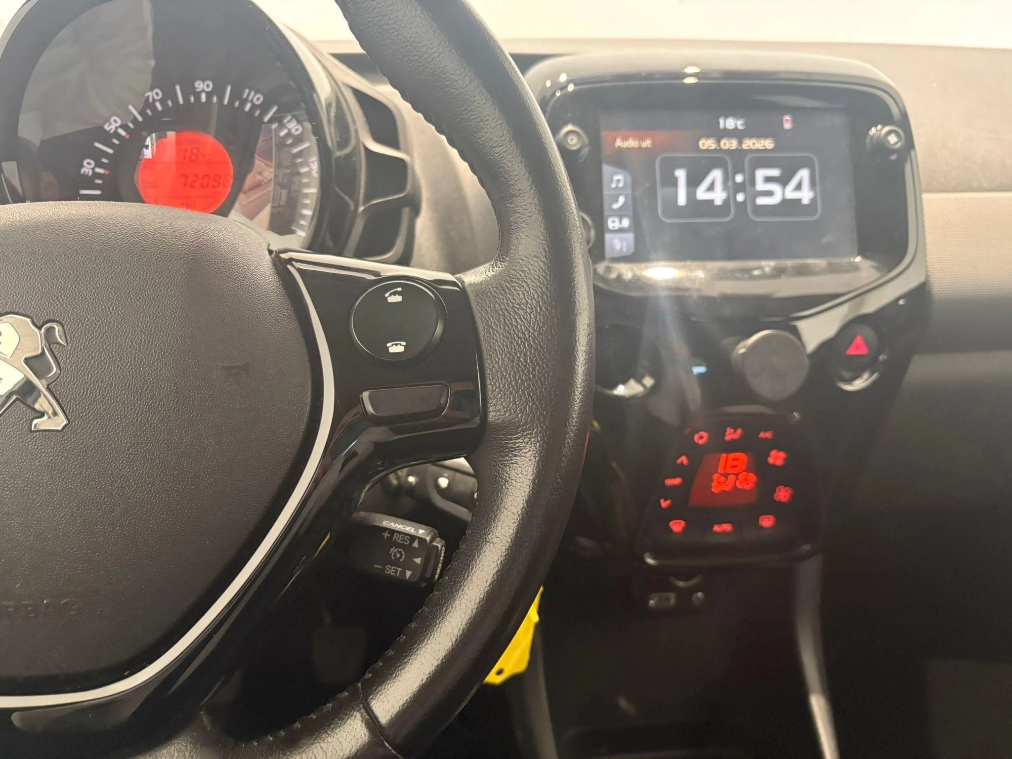 Peugeot 108 1.0 e-VTi Allure