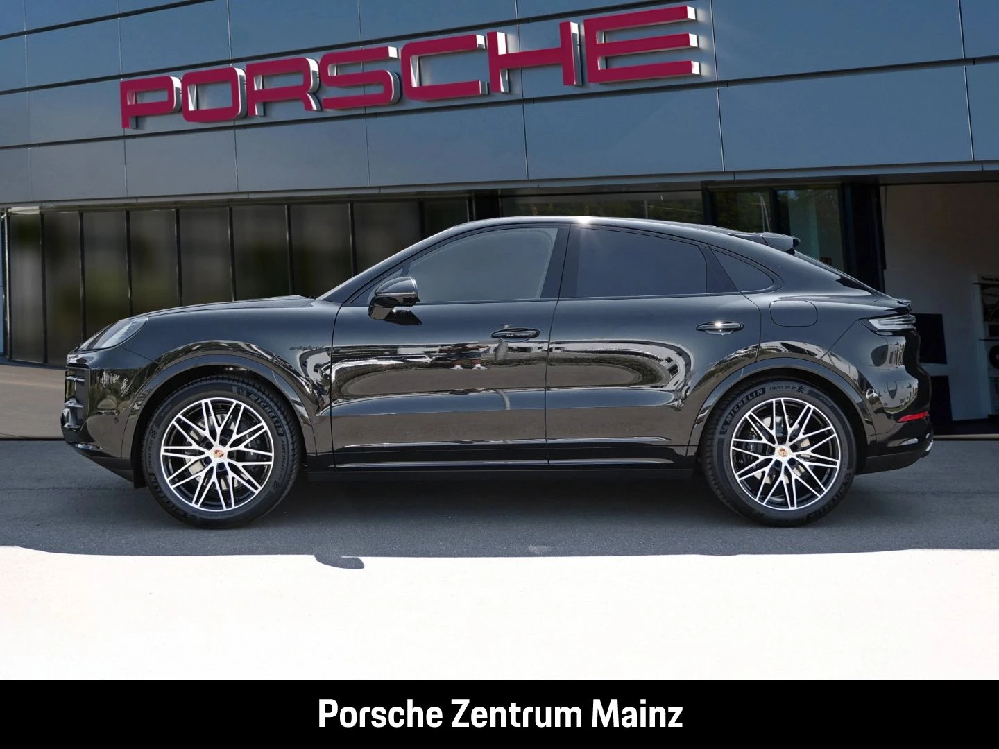 Porsche-Cayenne-image-6