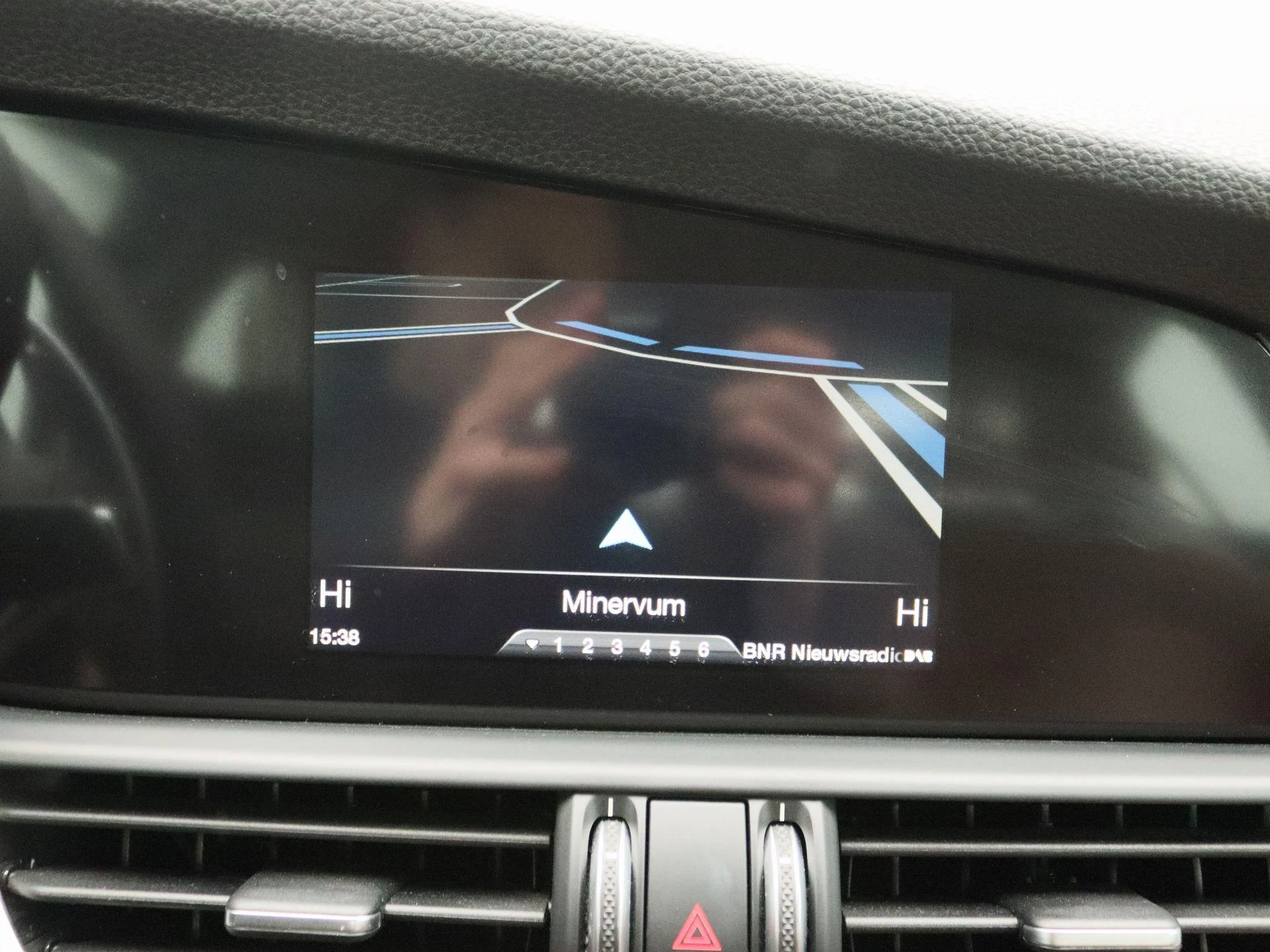 Alfa Romeo-Giulia-image-9