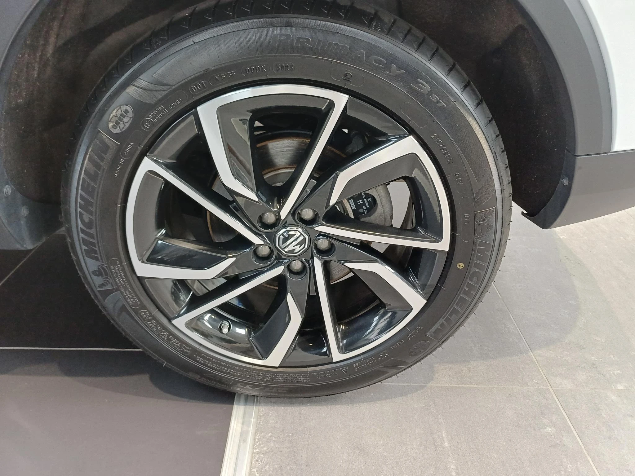 MG ZS 1.0 T-GDi AT LUXURY