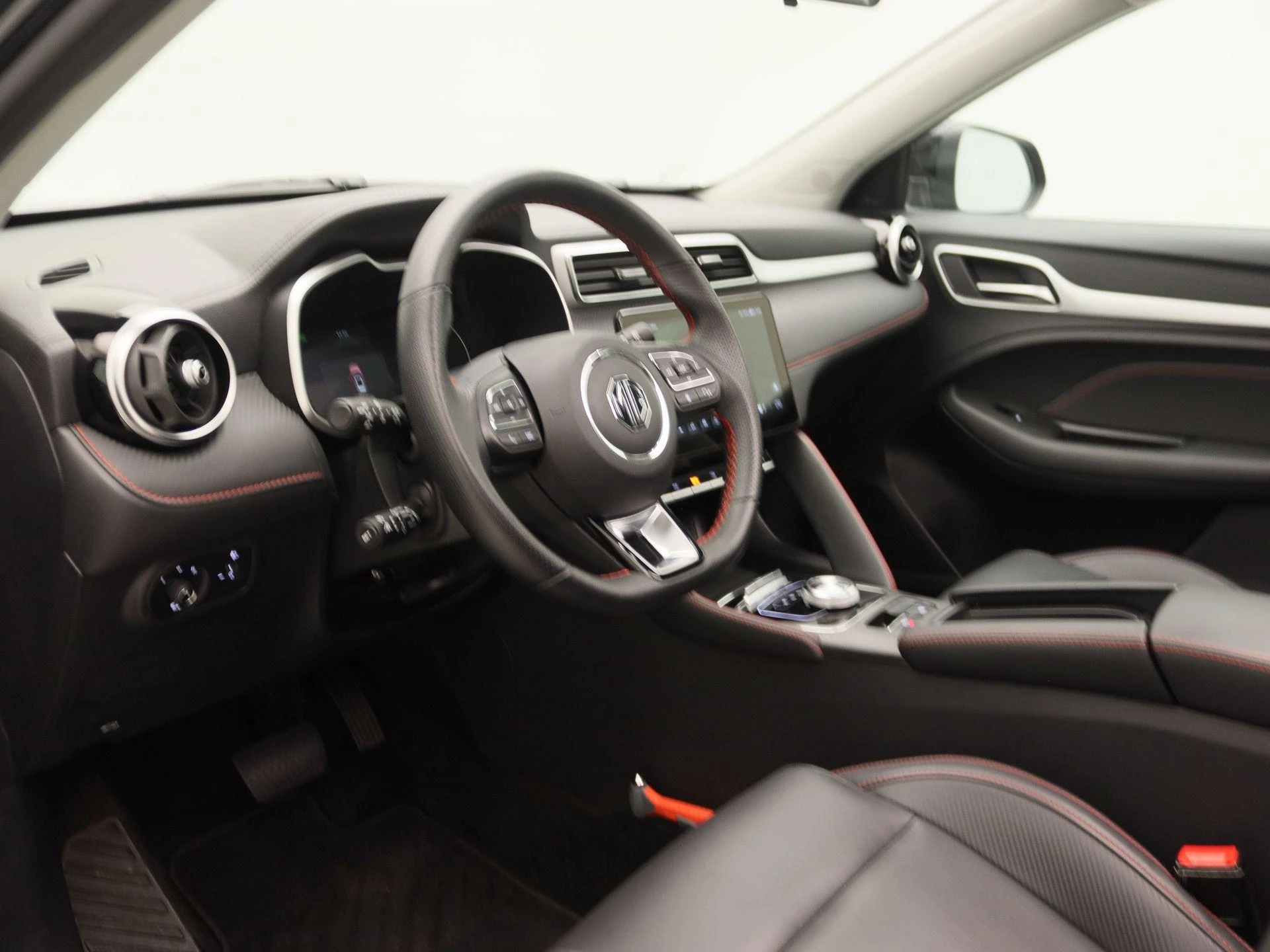 MG ZS EV Standard Range Luxury 50 kWh