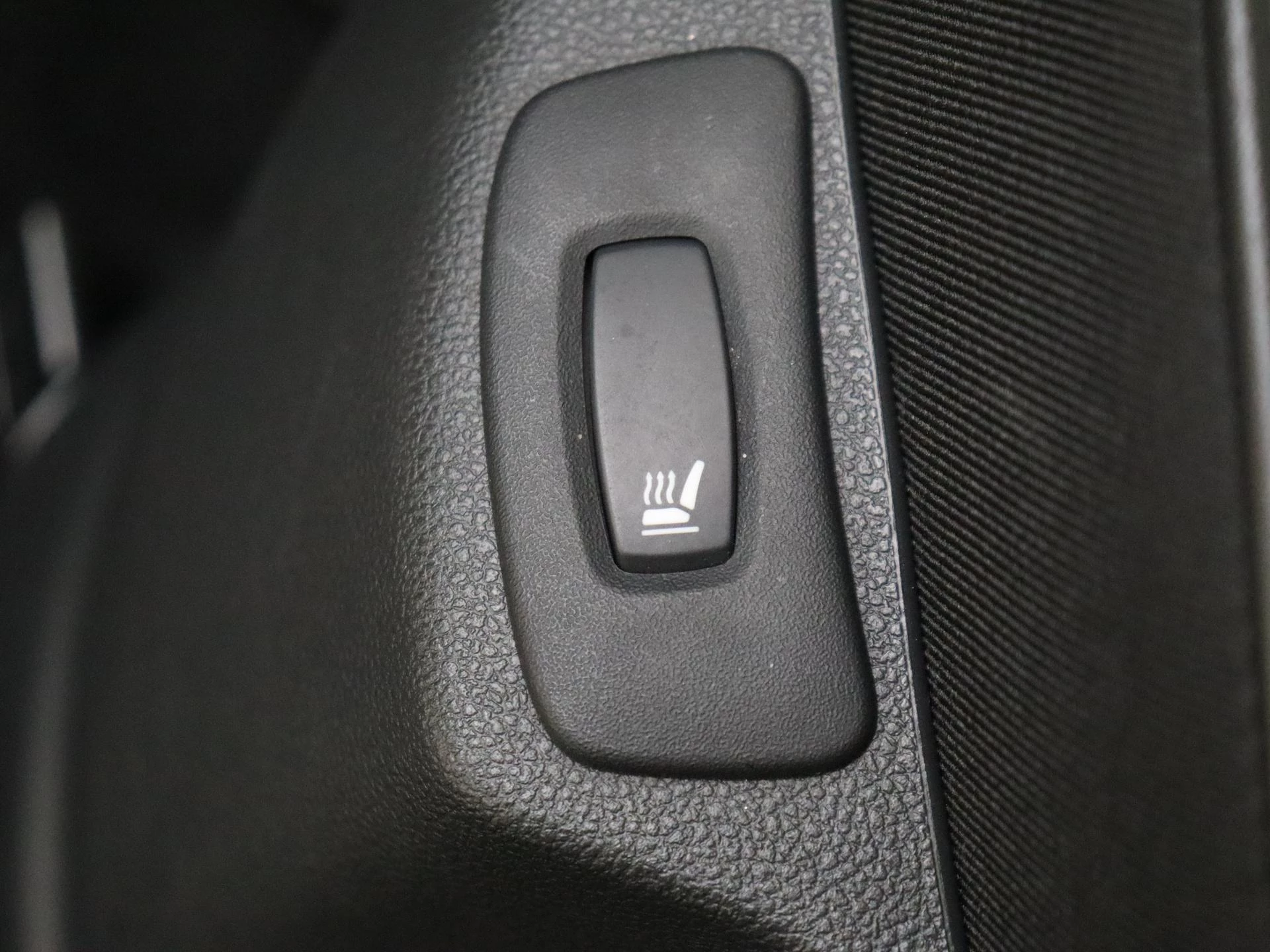 Renault-Captur-image-27