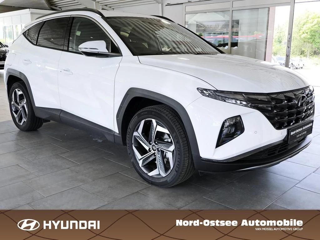 Hyundai Tucson 1.6 T-GDI TREND PHEV 4WD SHZ LHZ KAMERA Trend