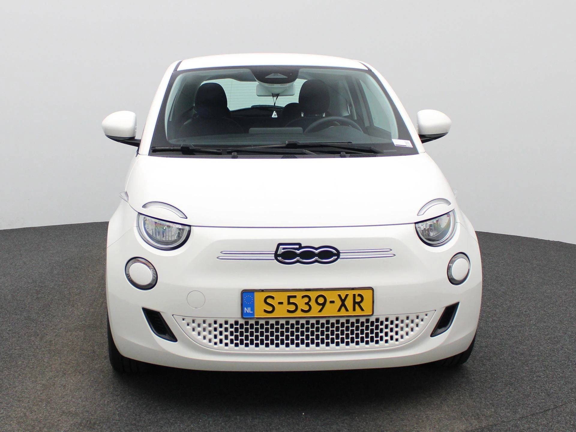 Fiat-500-image-2