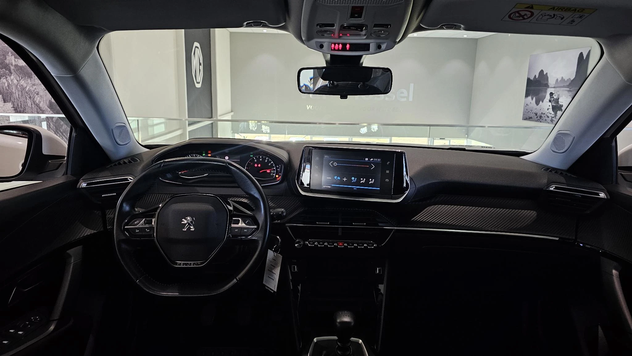 Peugeot-2008-image-10
