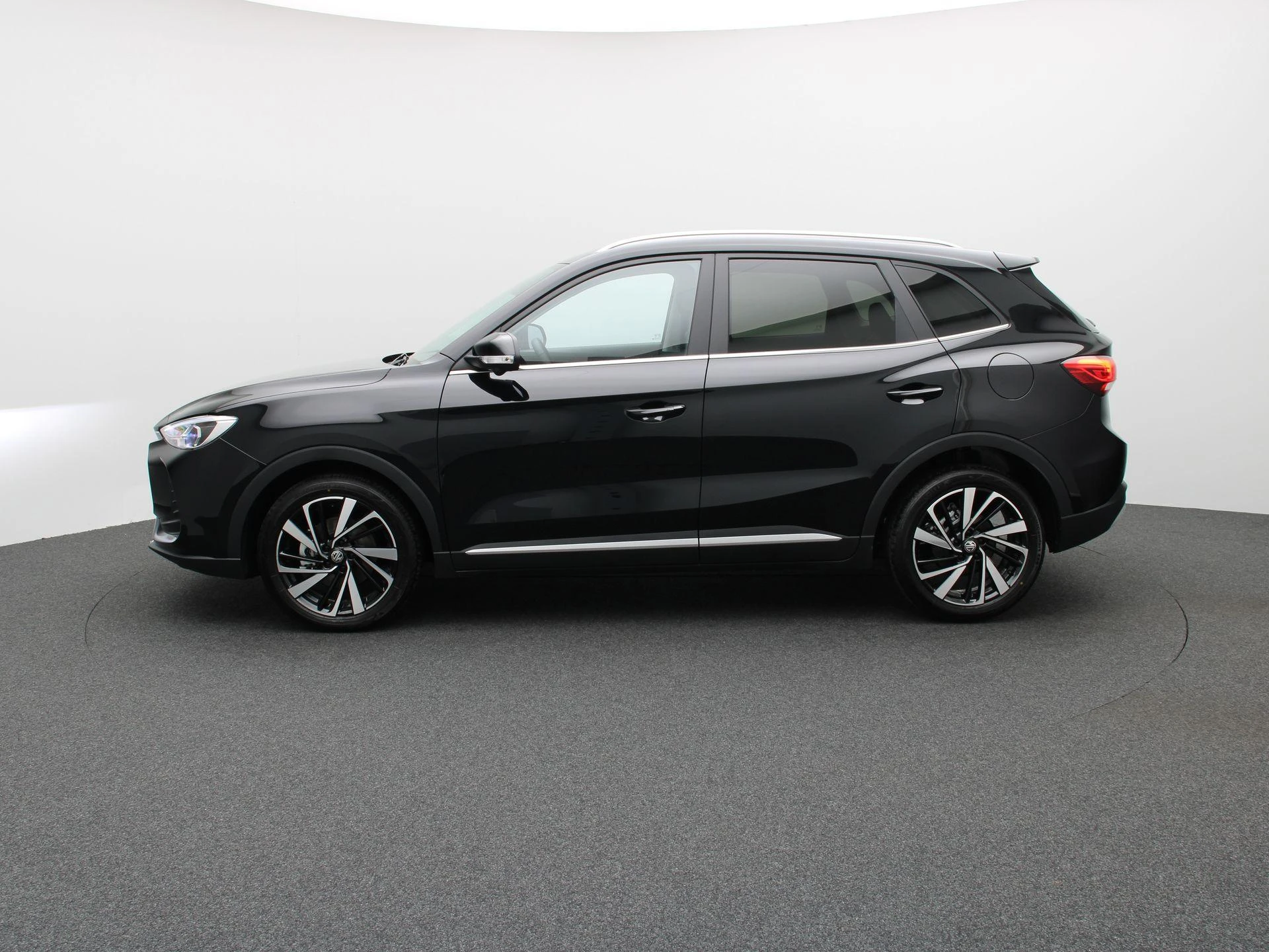 MG-ZS-image-3