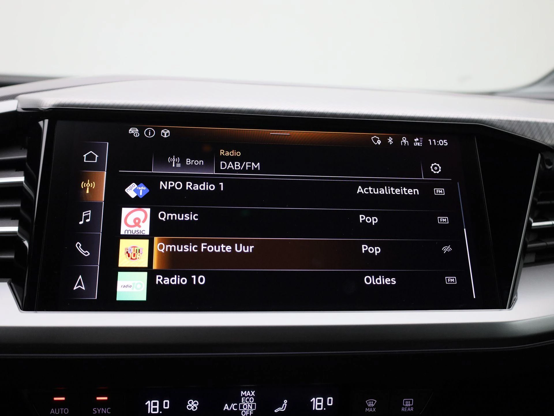 Audi-Q4 e-tron-image-21