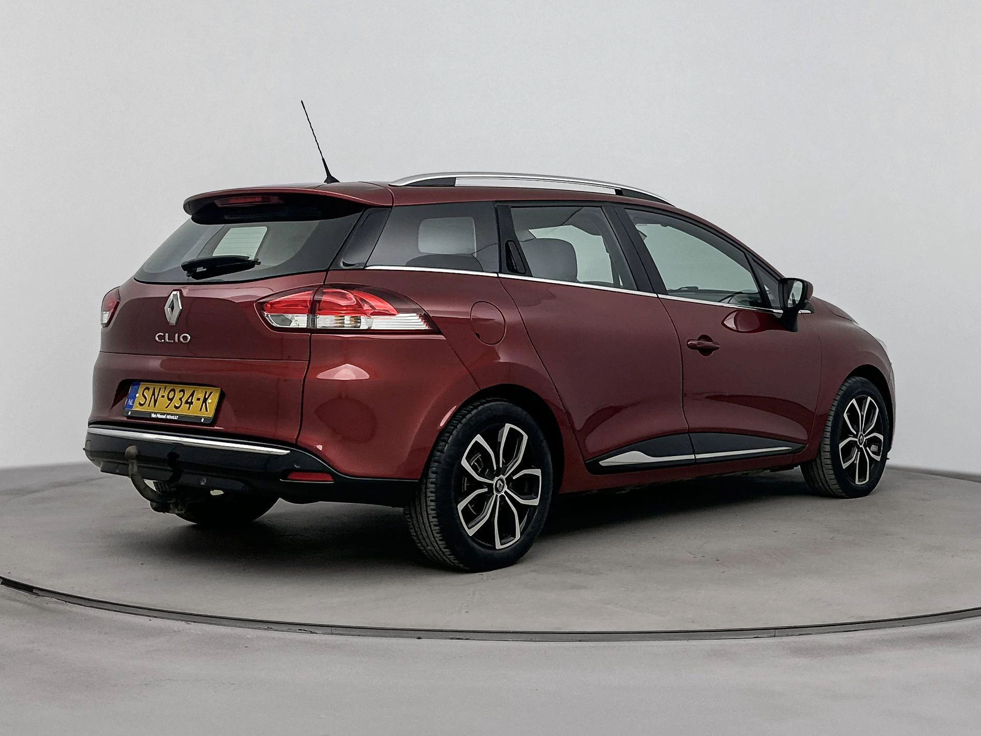 Renault-Clio-image-3