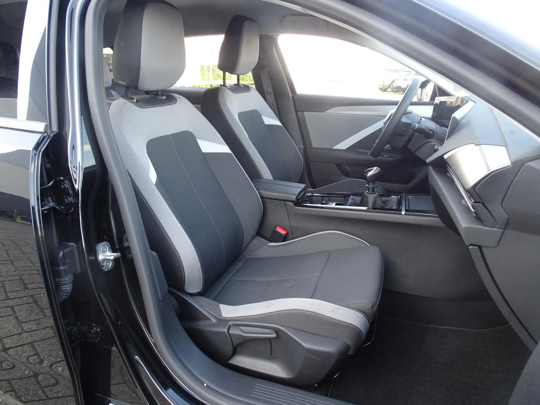 Opel Astra Sports Tourer 1.2T Edition