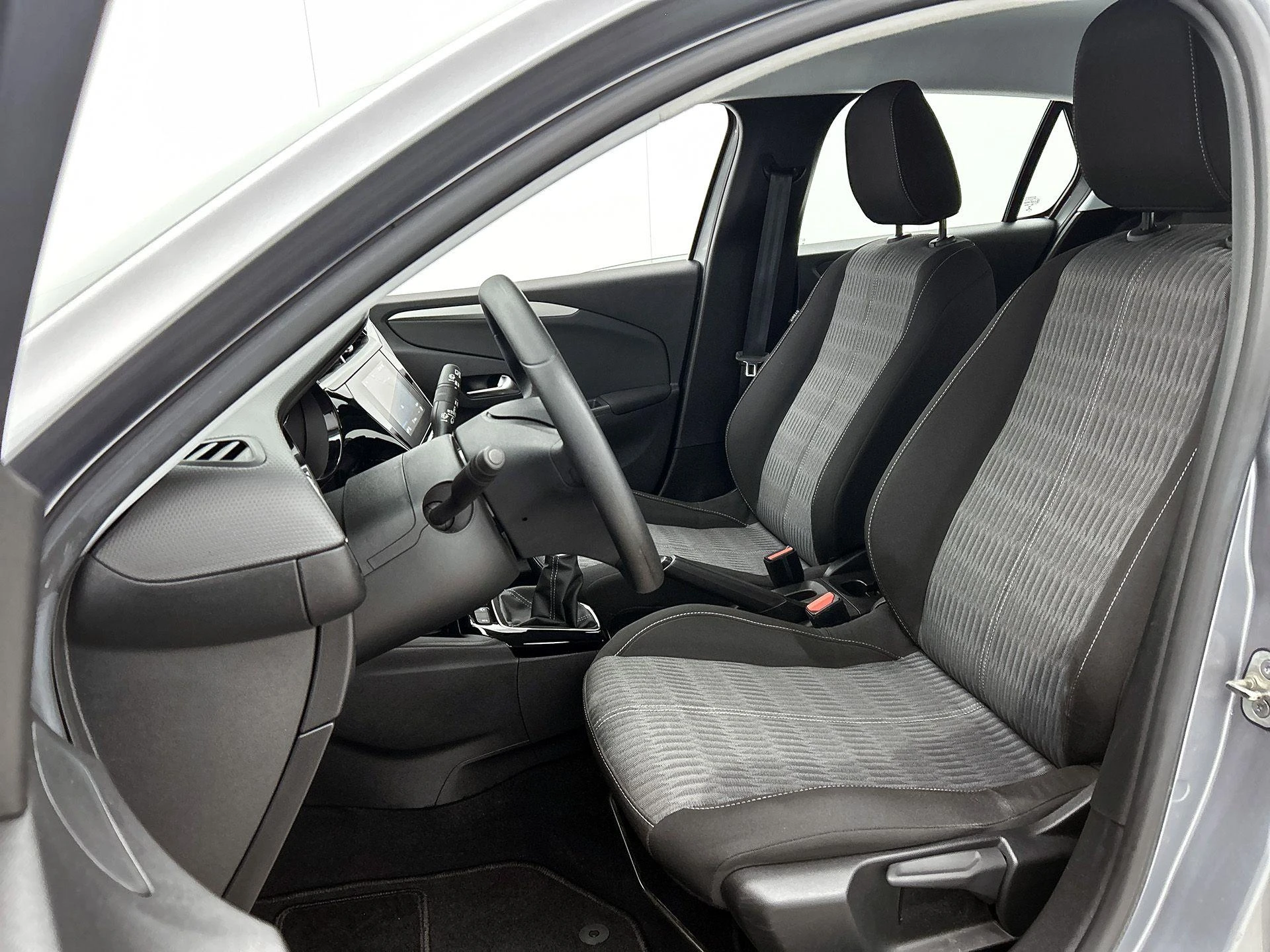 Opel-Corsa-image-32