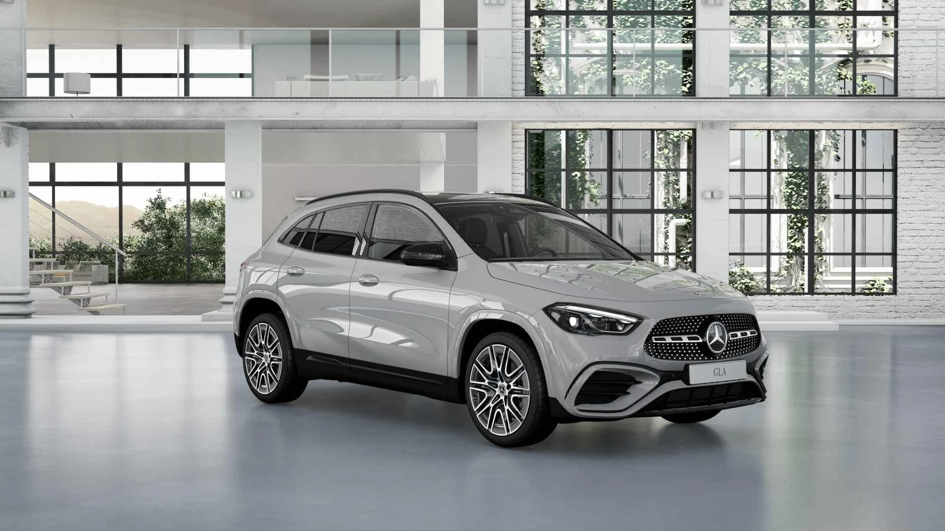 Mercedes-Benz-GLA-image-1
