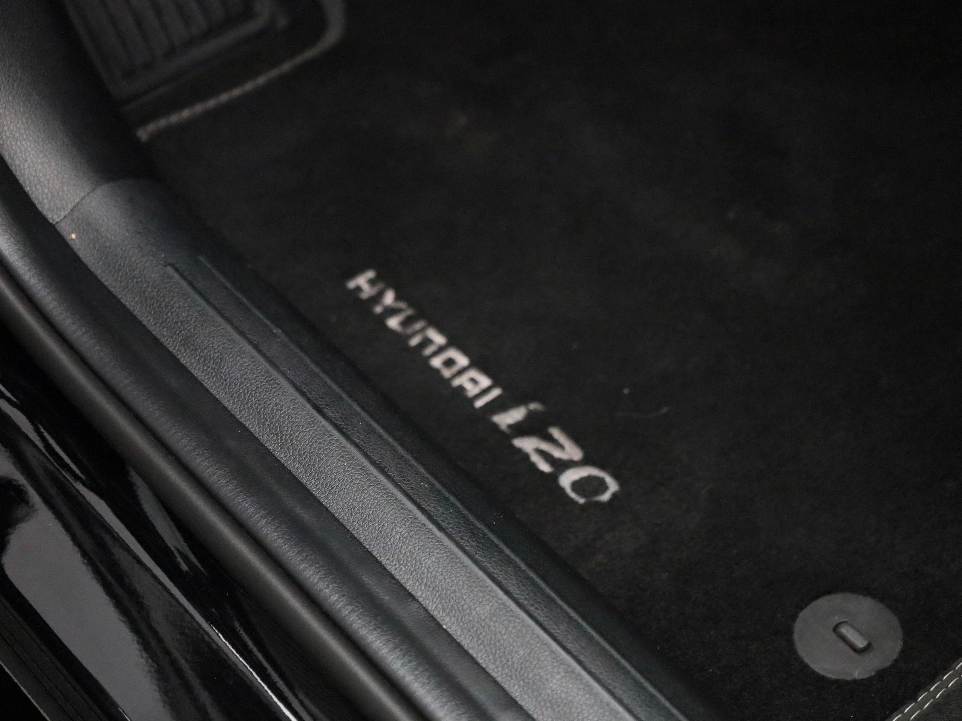 Hyundai-i20-image-25
