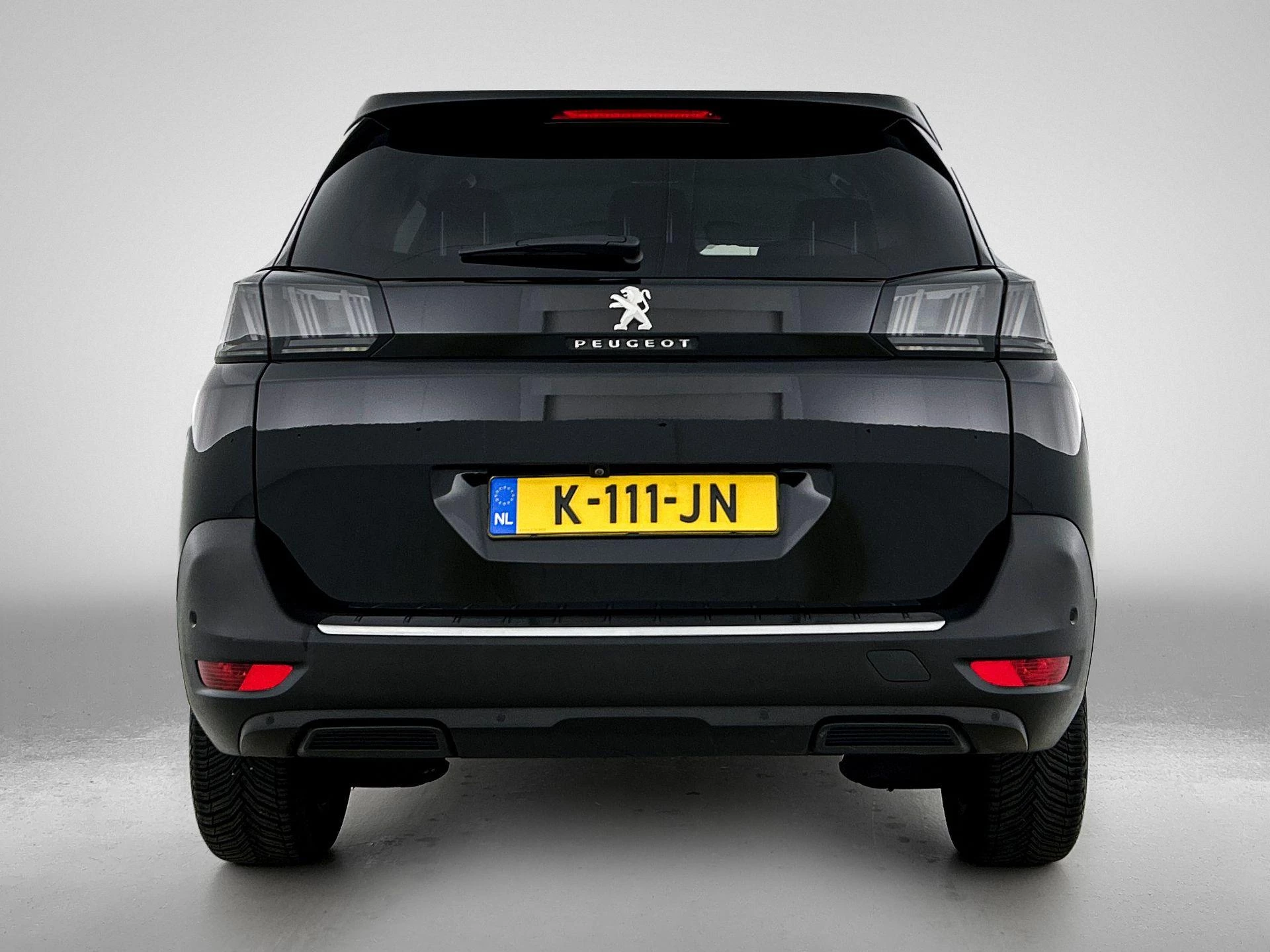 Peugeot-5008-image-2