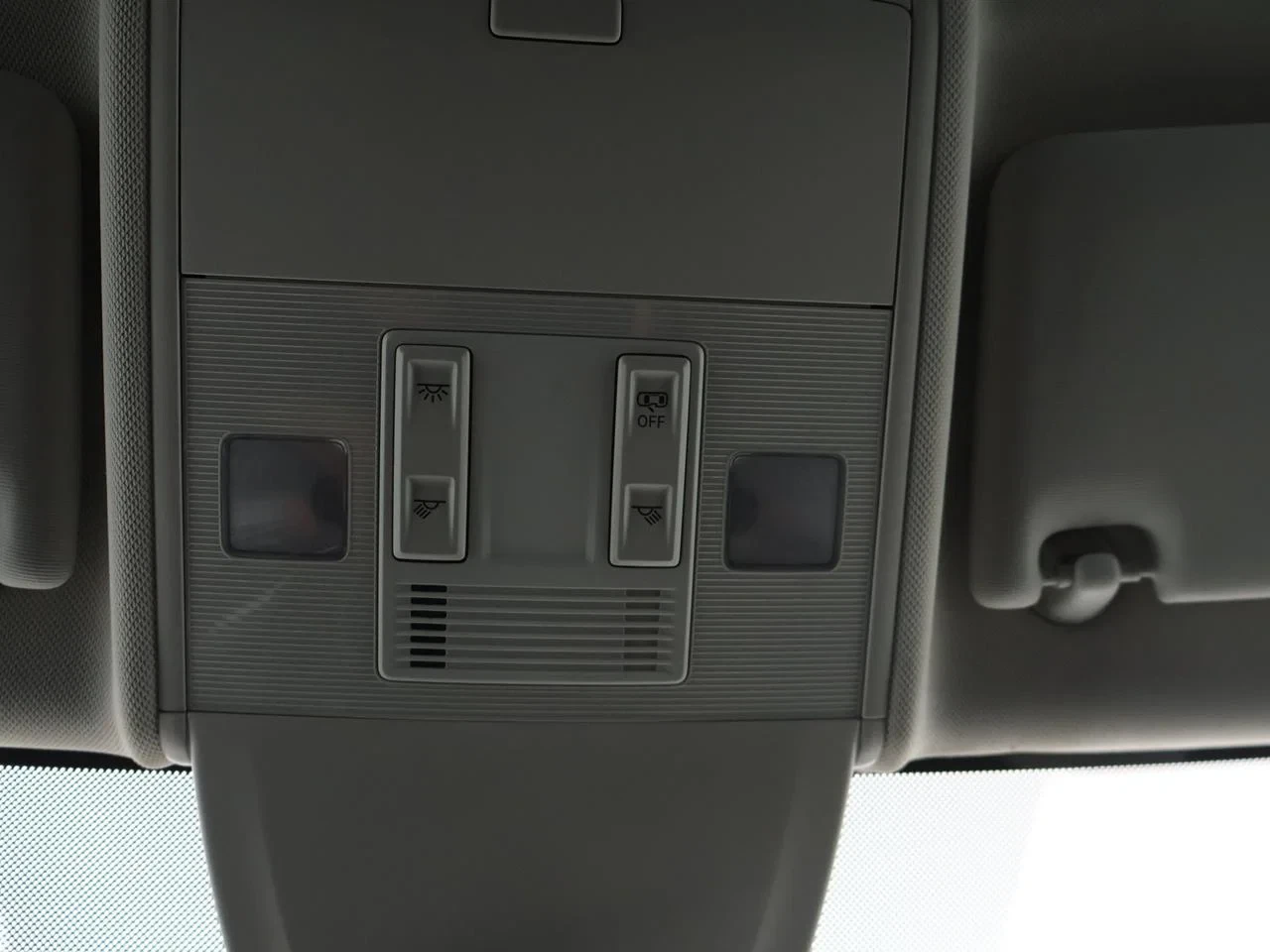 Volkswagen-Polo-image-10