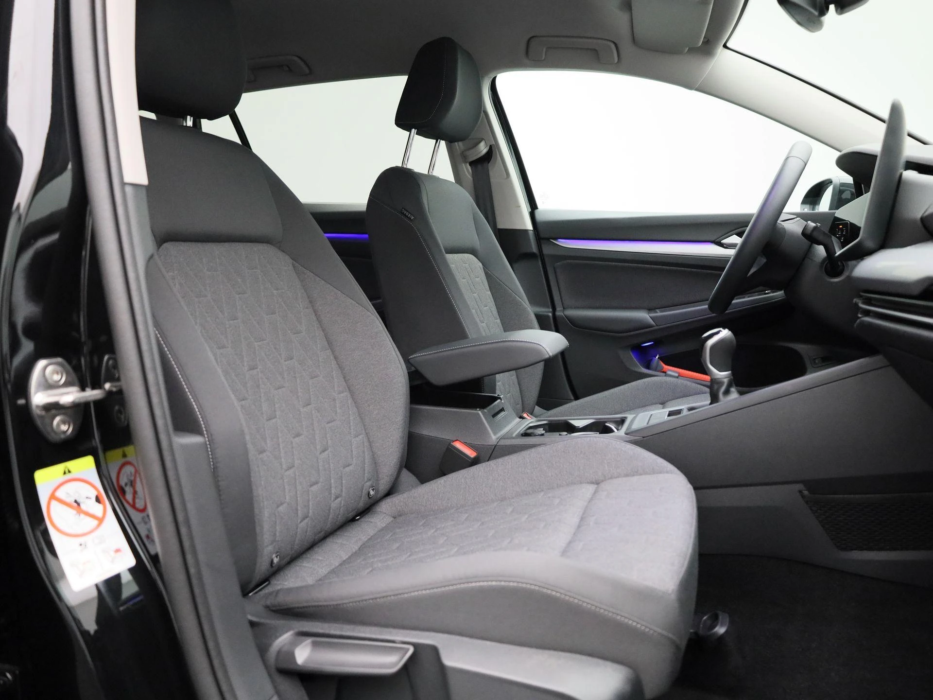 Volkswagen Golf - 35