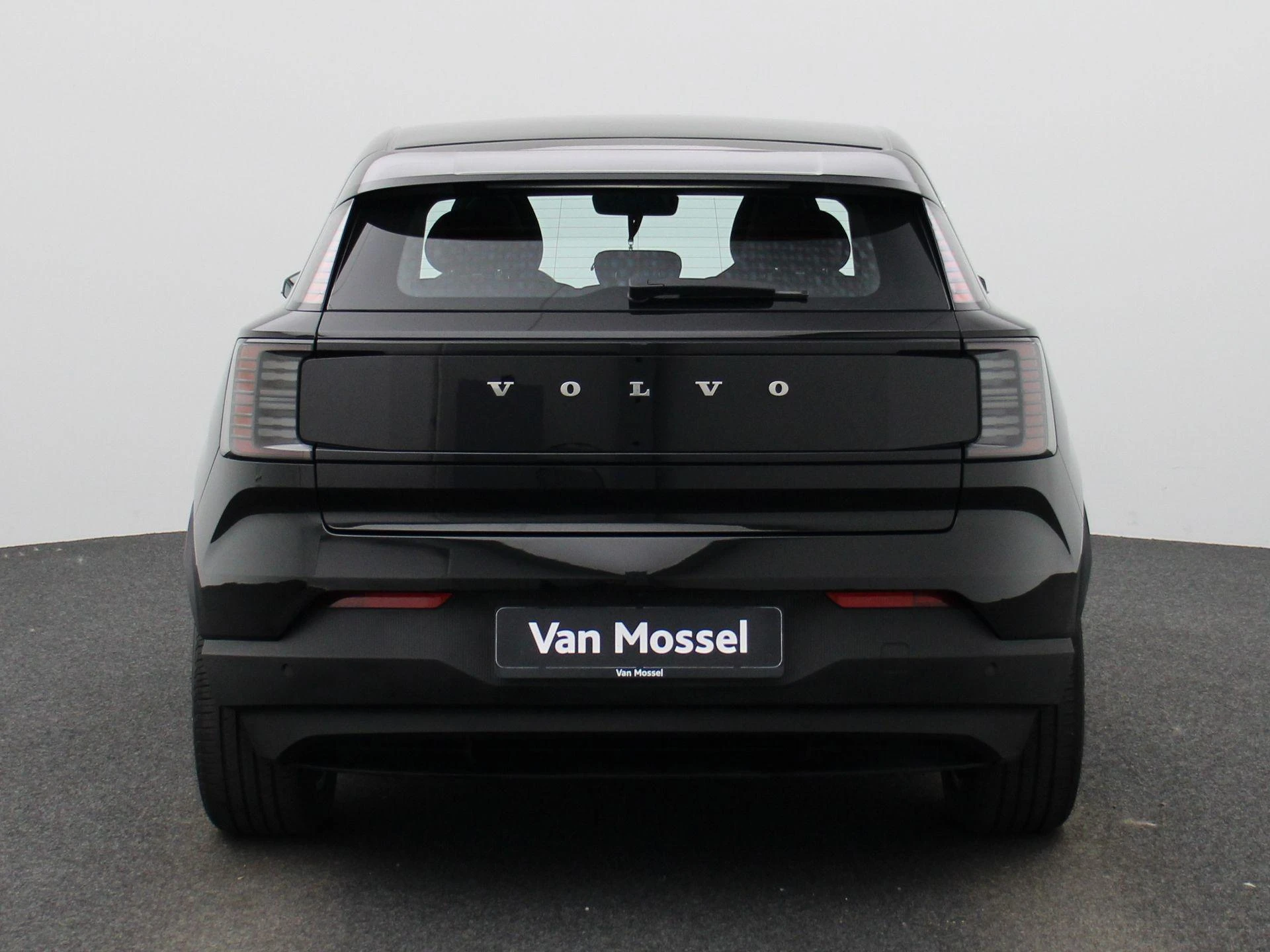 Volvo-EX30-image-4