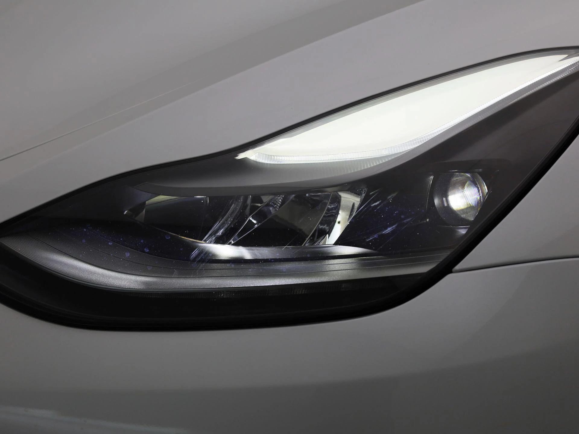 Tesla-Model Y-image-15