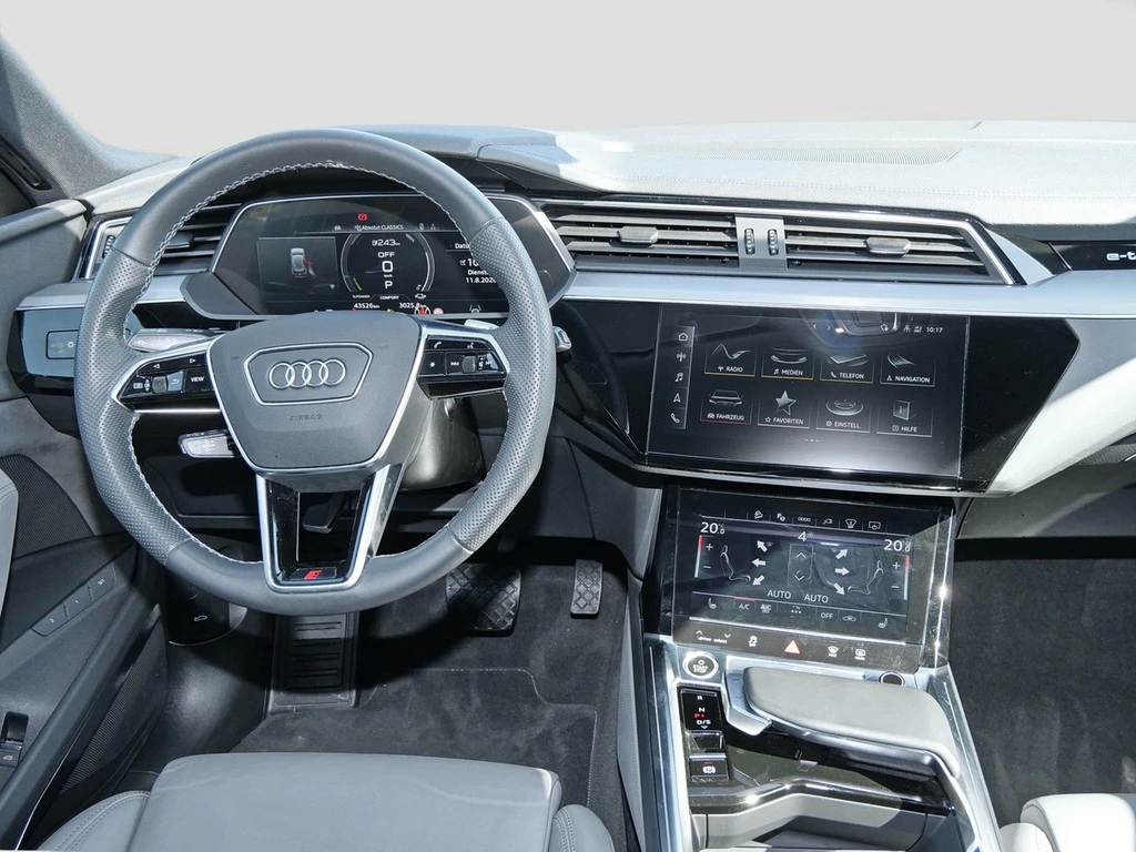 Audi-e-tron-image-12