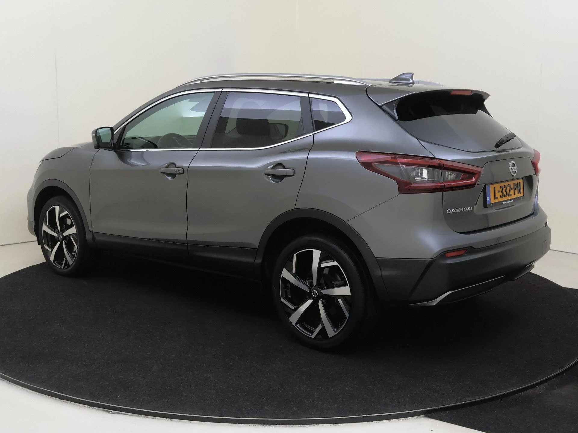 Nissan QASHQAI 1.3 DIG-T Premium Edition