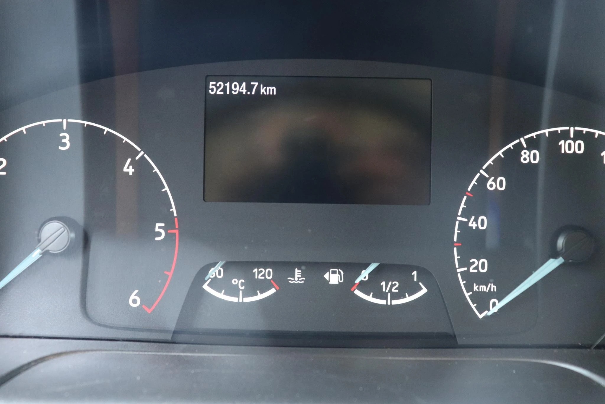 Ford Transit 350L 2.0TD 130pk 96kW M6 RWD Trend
