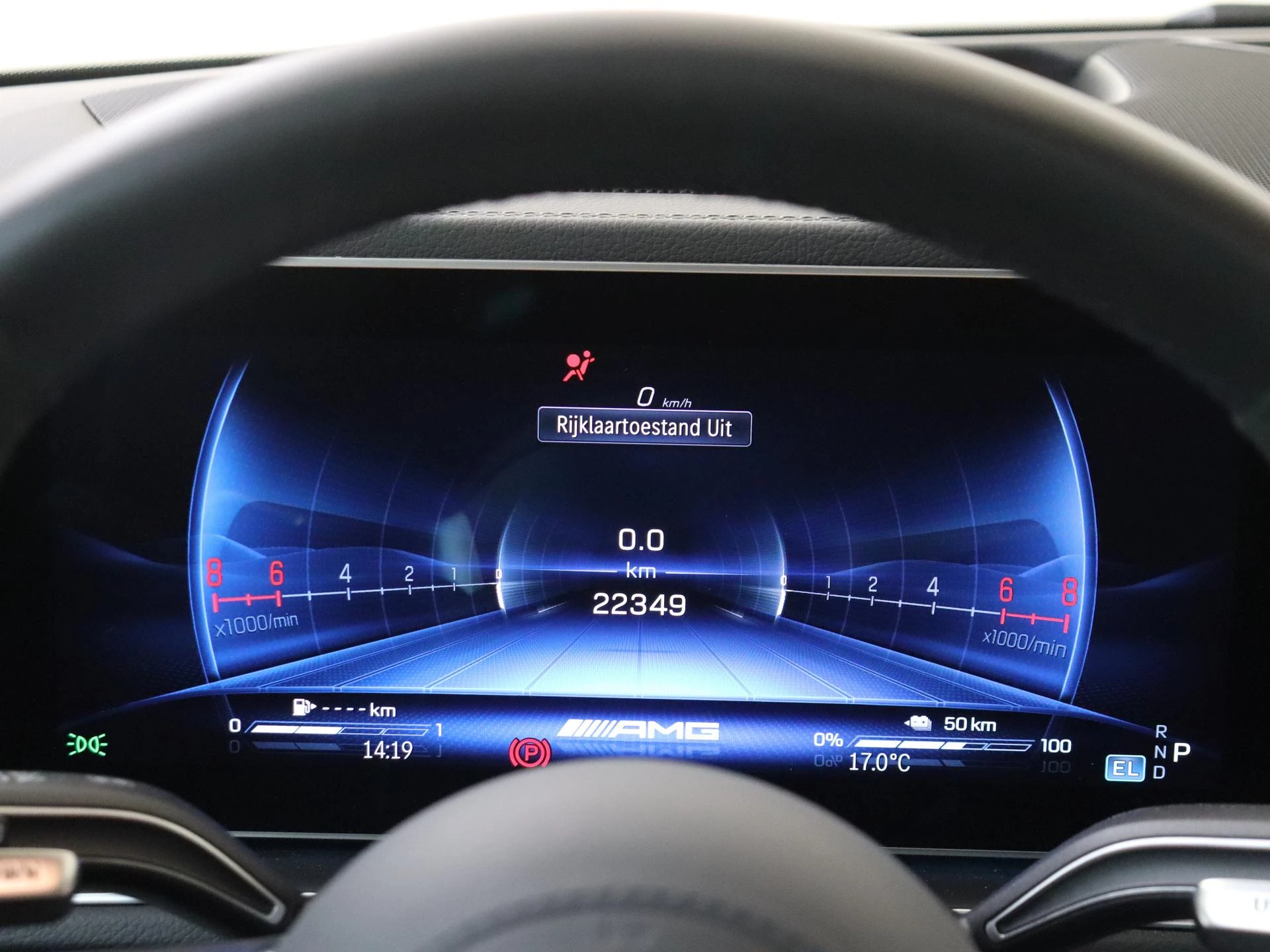 Mercedes-Benz-GLE-image-18