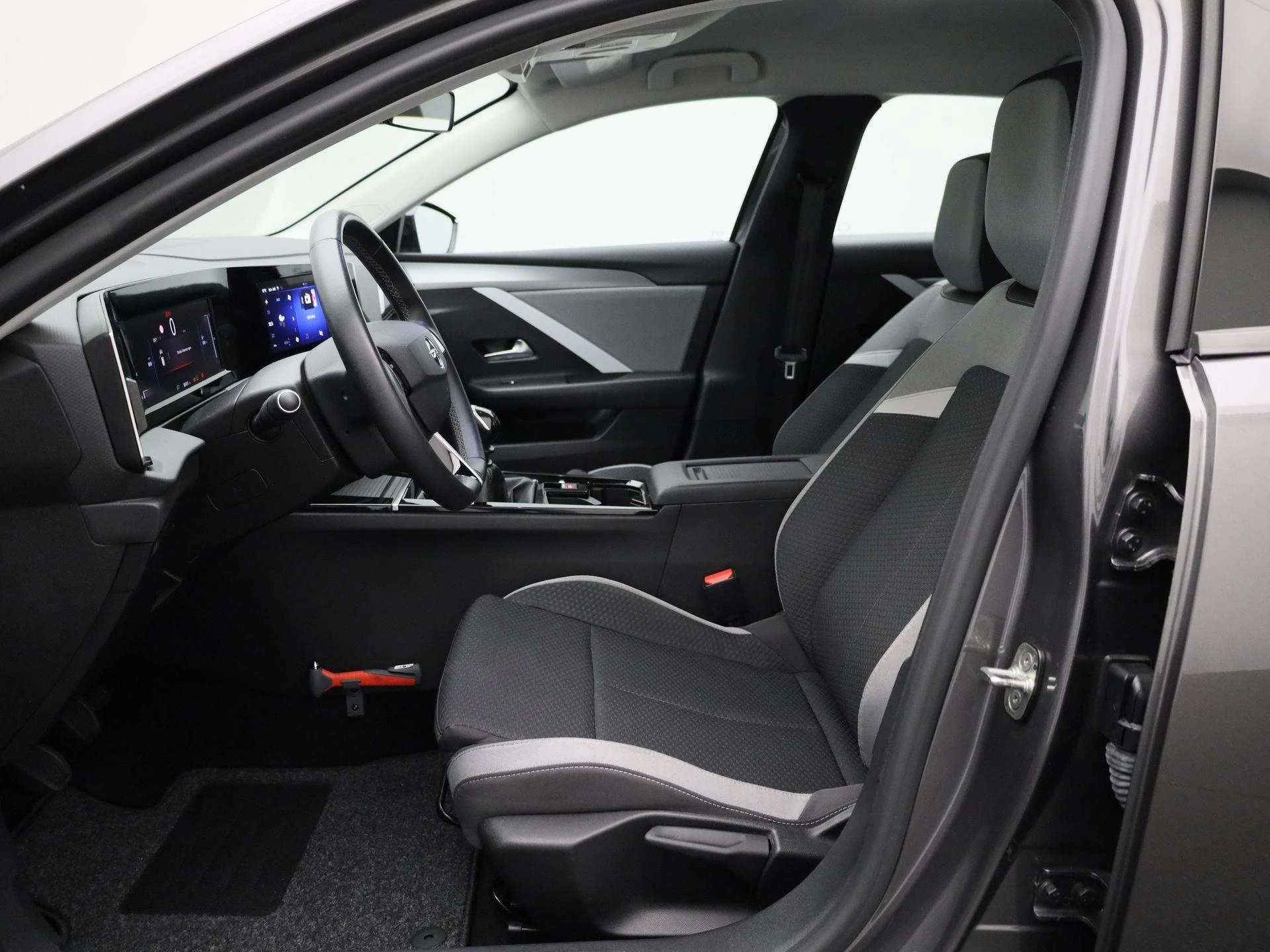 Opel-Astra-image-9
