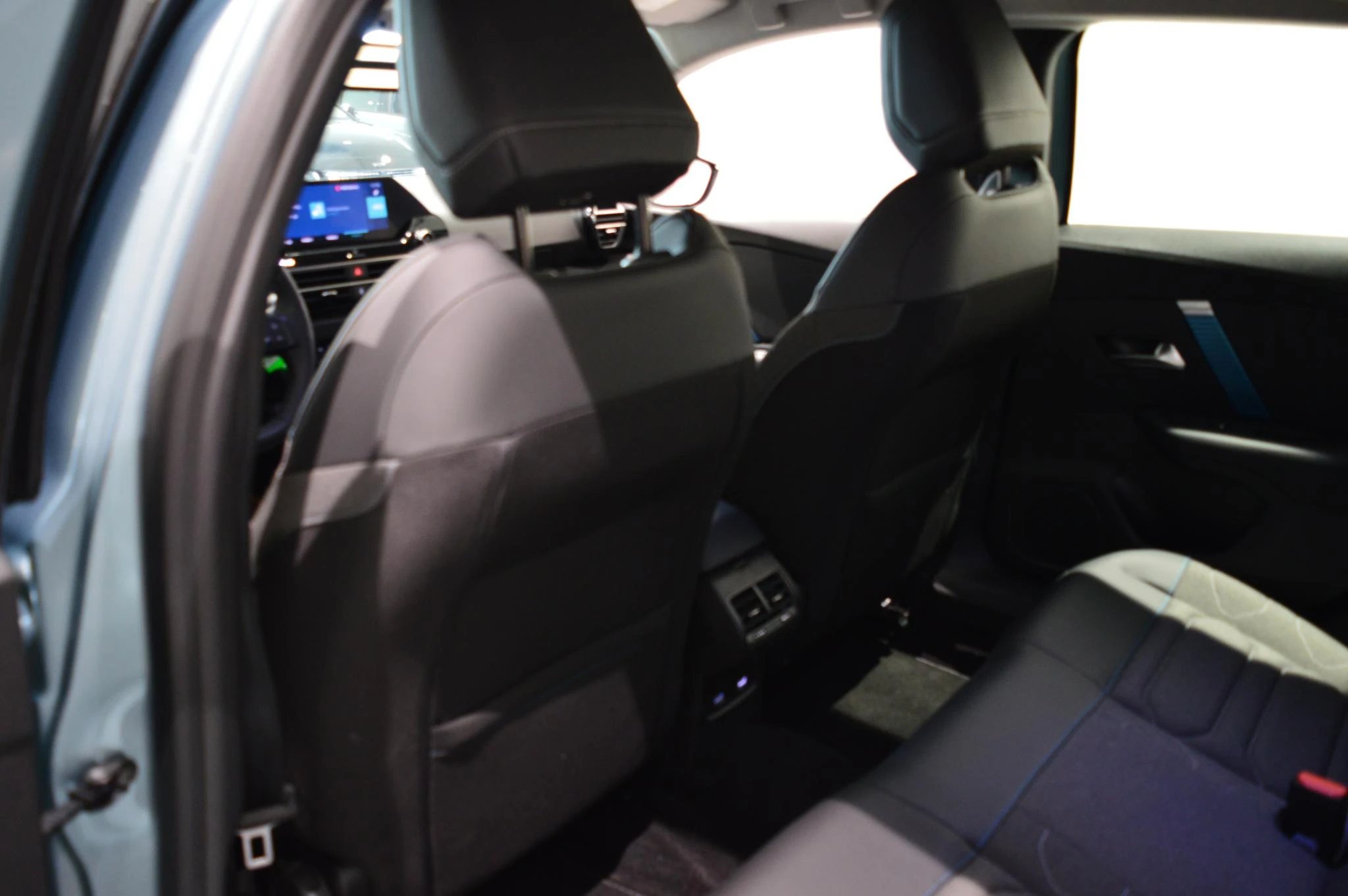 Citroën-ë-C4-image-10