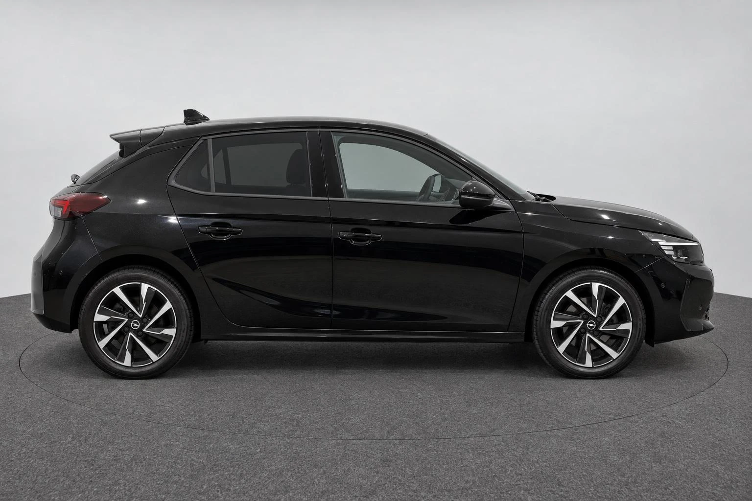 Opel-Corsa-image-3