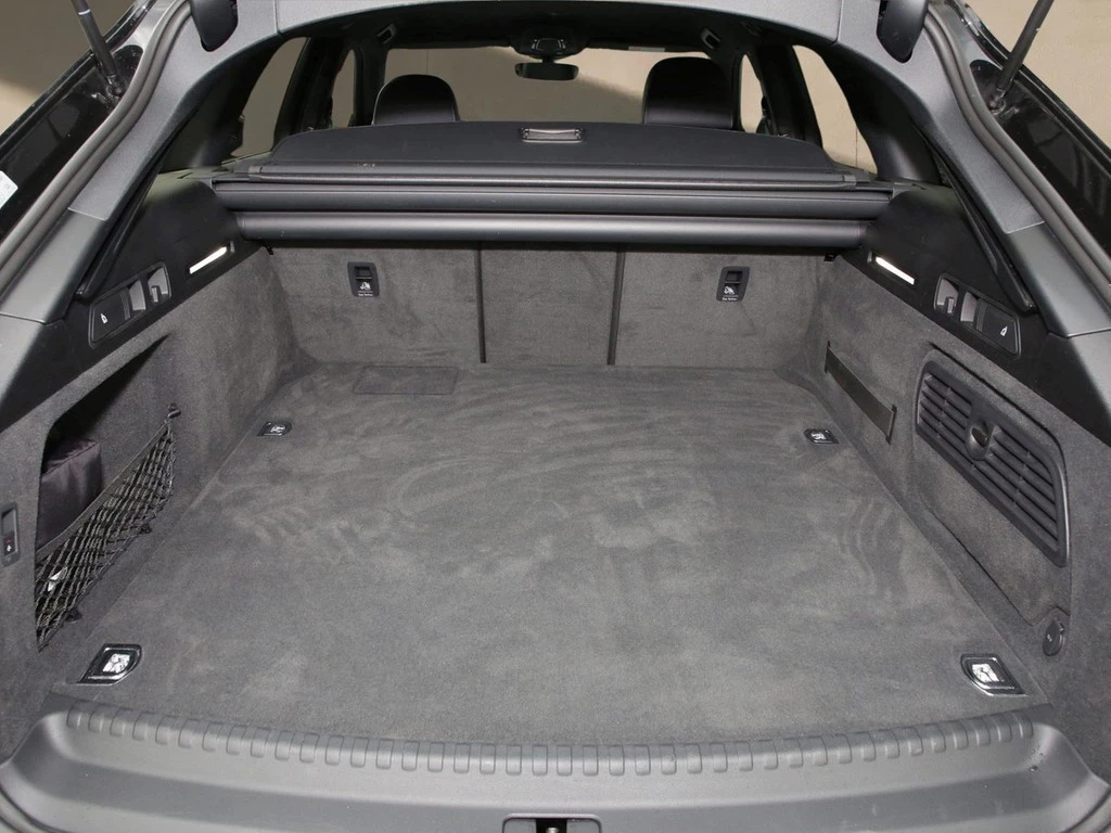 Audi A6 Avant 55 TFSI e Q S line 20"|360°|ACC|AHK|HuD