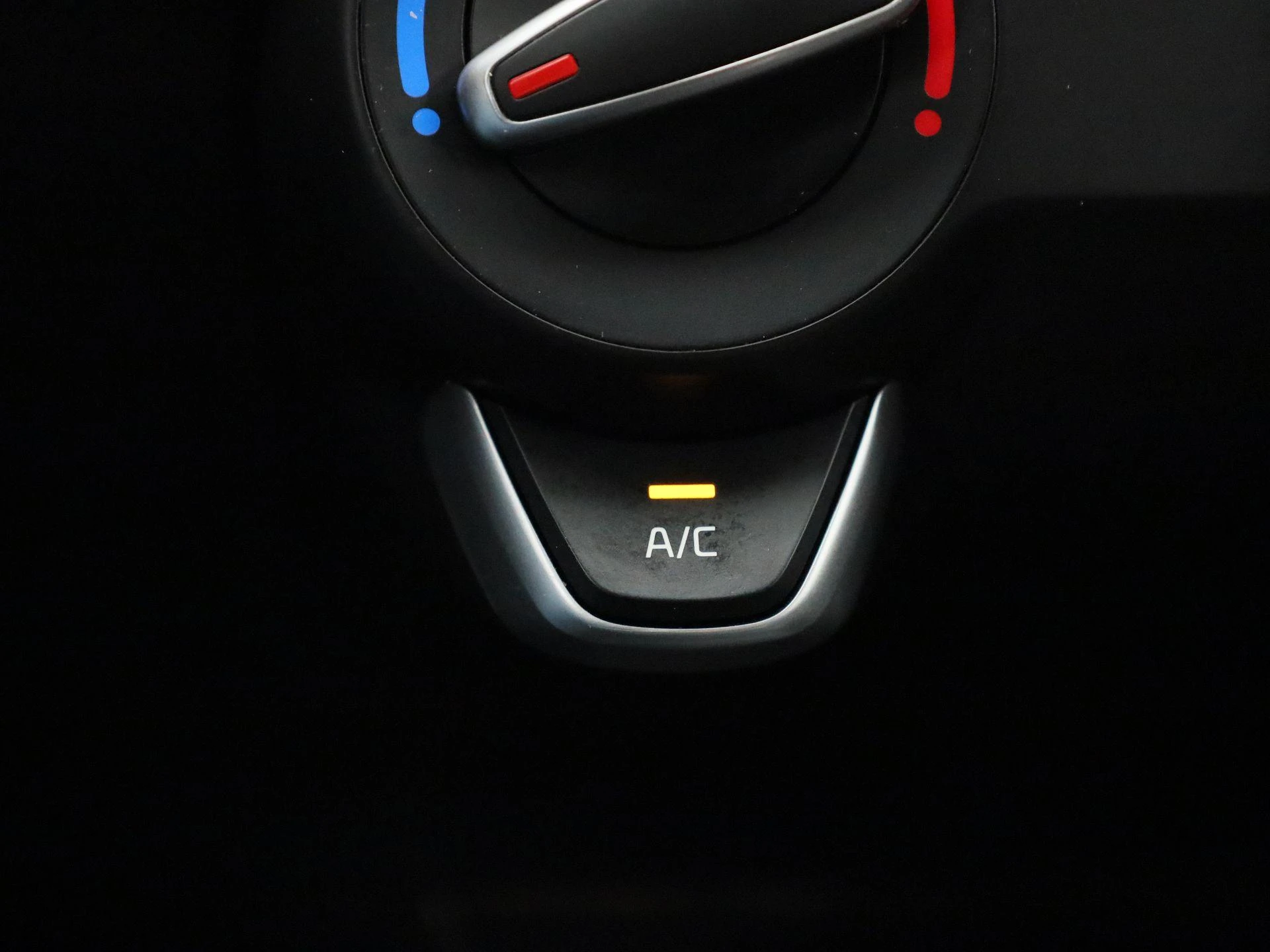 Kia-Rio-image-23