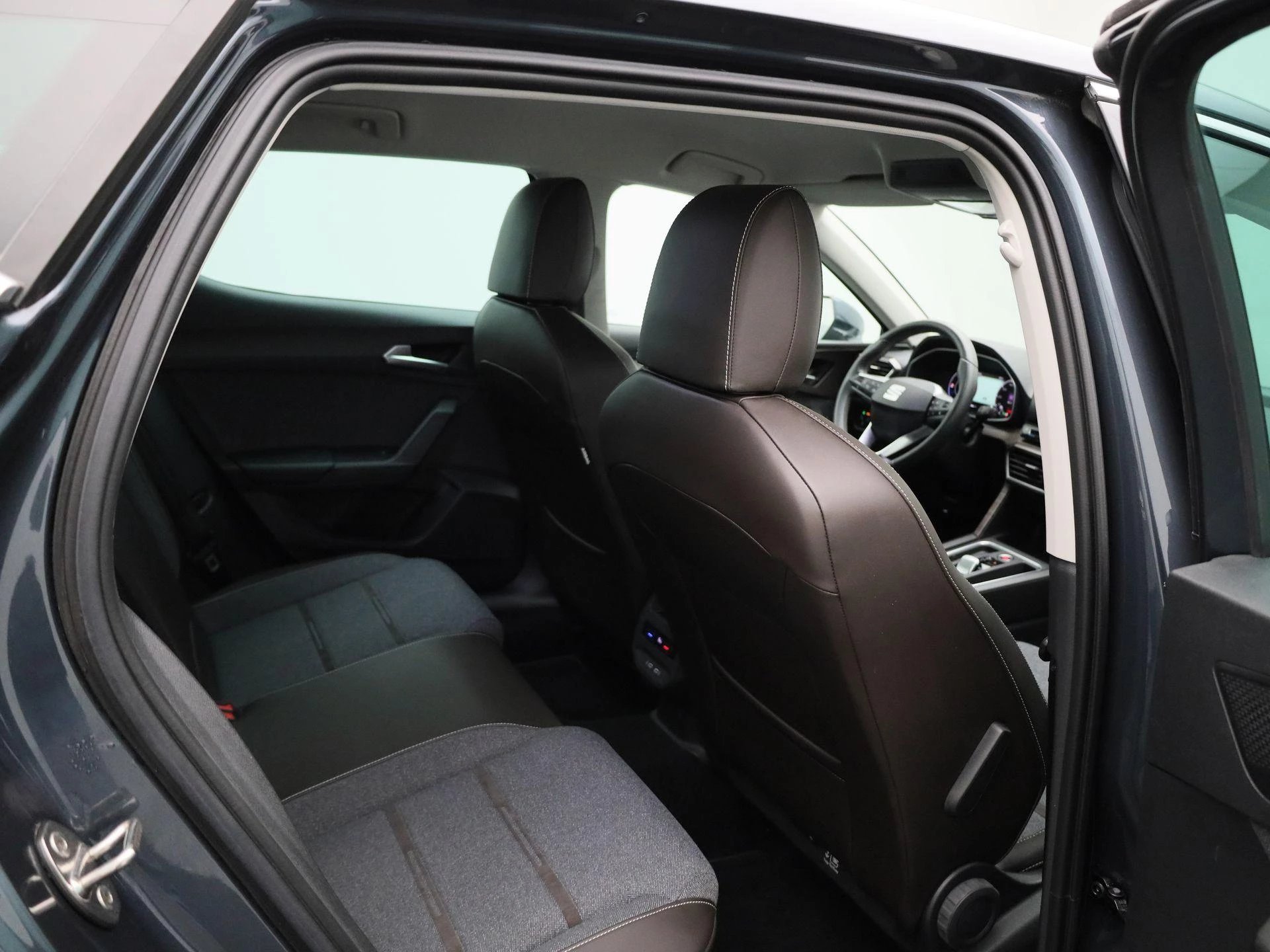 SEAT-Leon-image-35