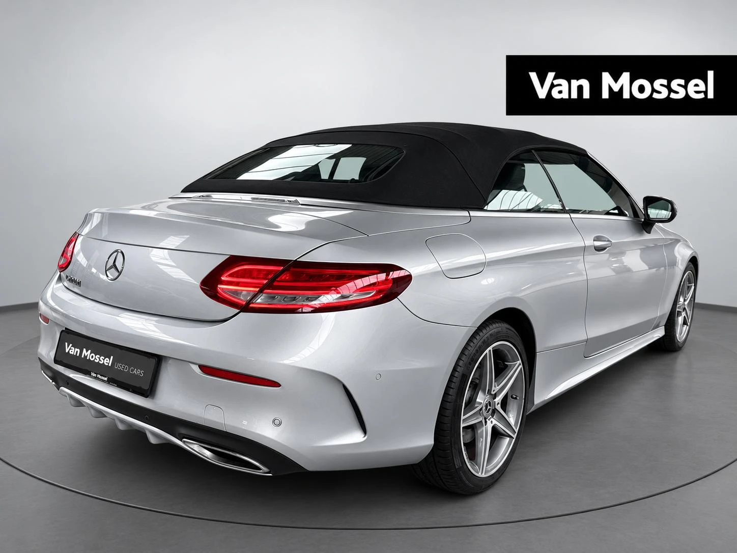 Mercedes-Benz-C-Klasse-image-6