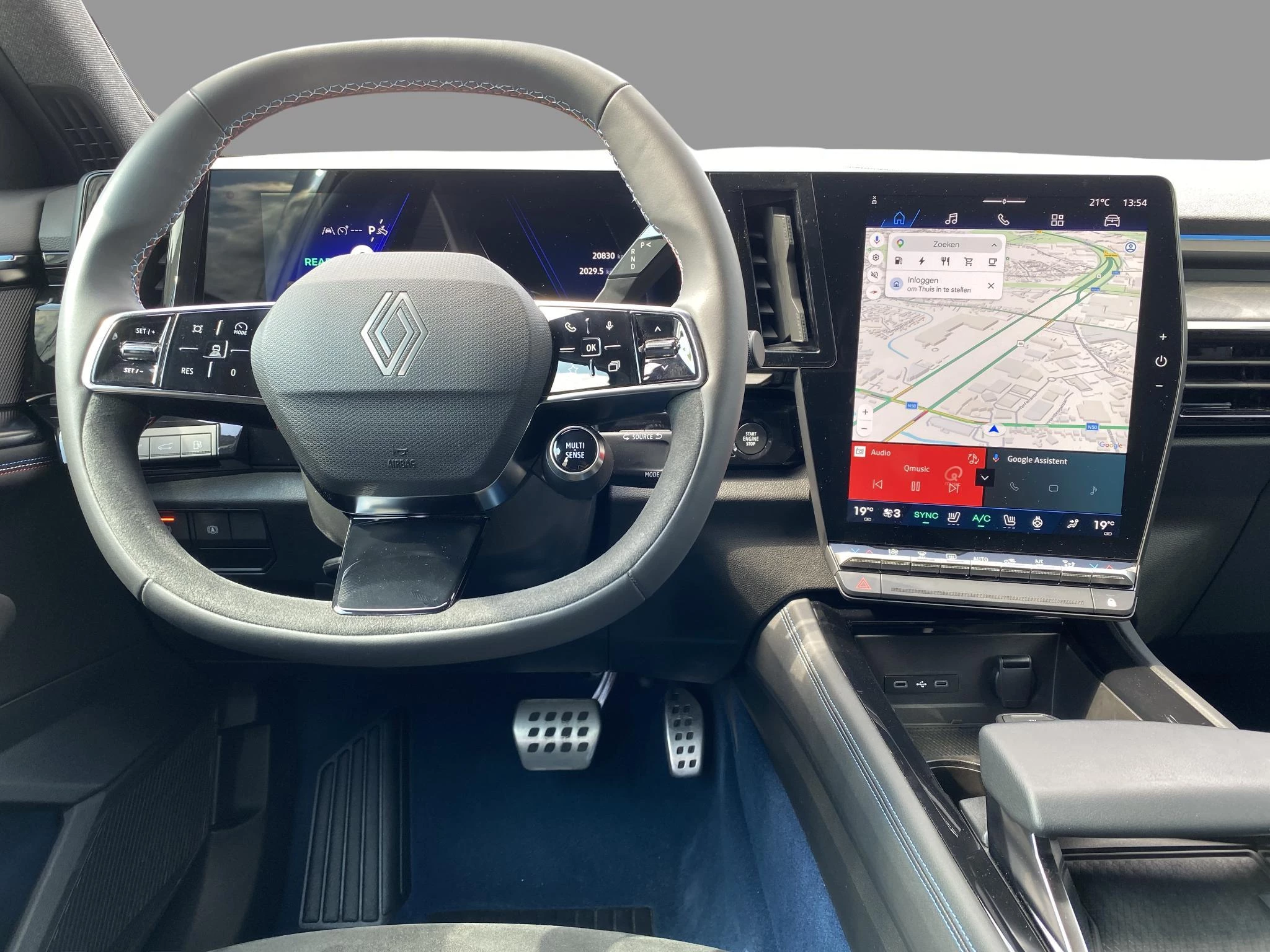 Renault Rafale hyper hybrid E-Tech 4x4 Esprit Alpine