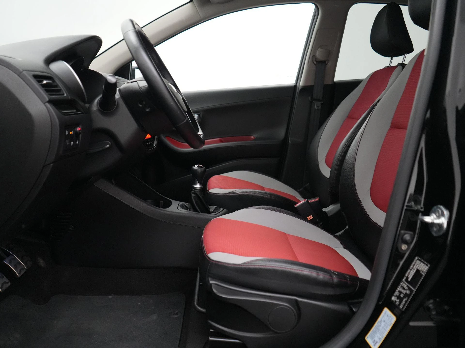Kia-Picanto-image-28