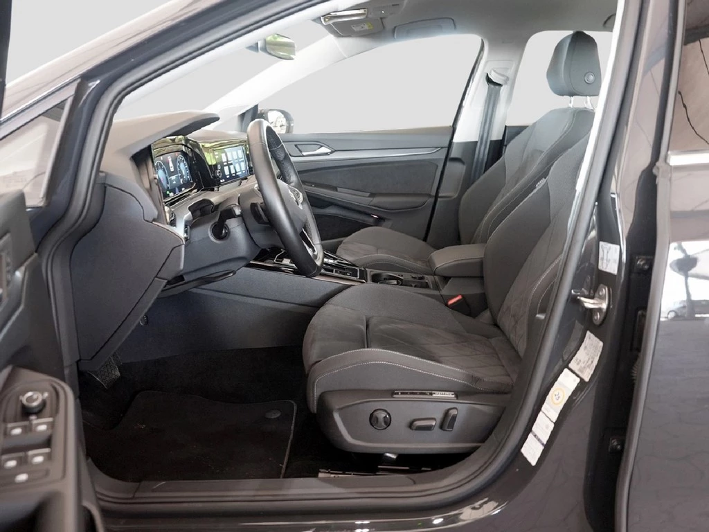 Volkswagen Golf 2.0 TDI DSG Style