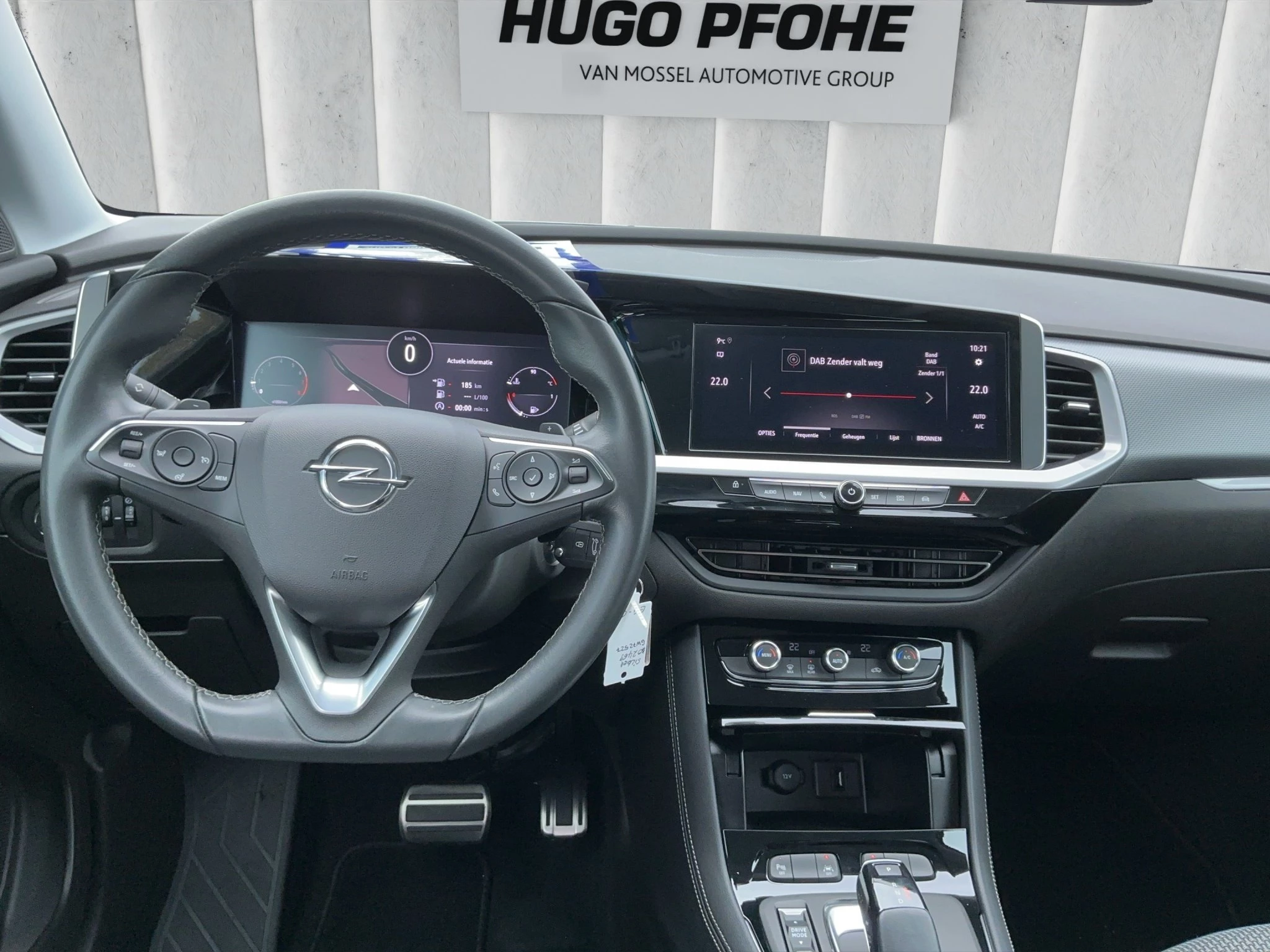 Opel-Grandland-image-11