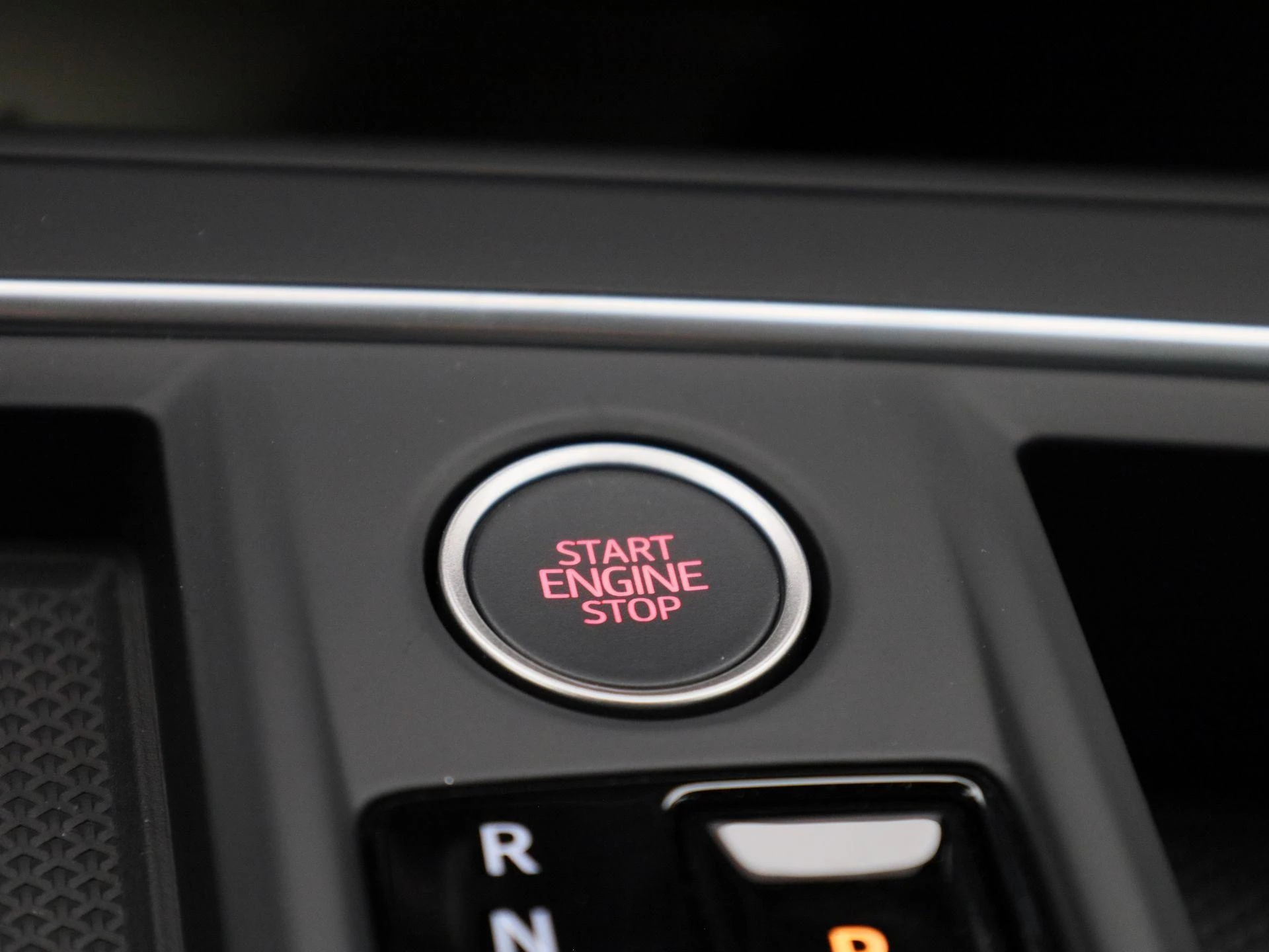 SEAT Leon Sportstourer 1.5 TSI e-Hybrid FR Business