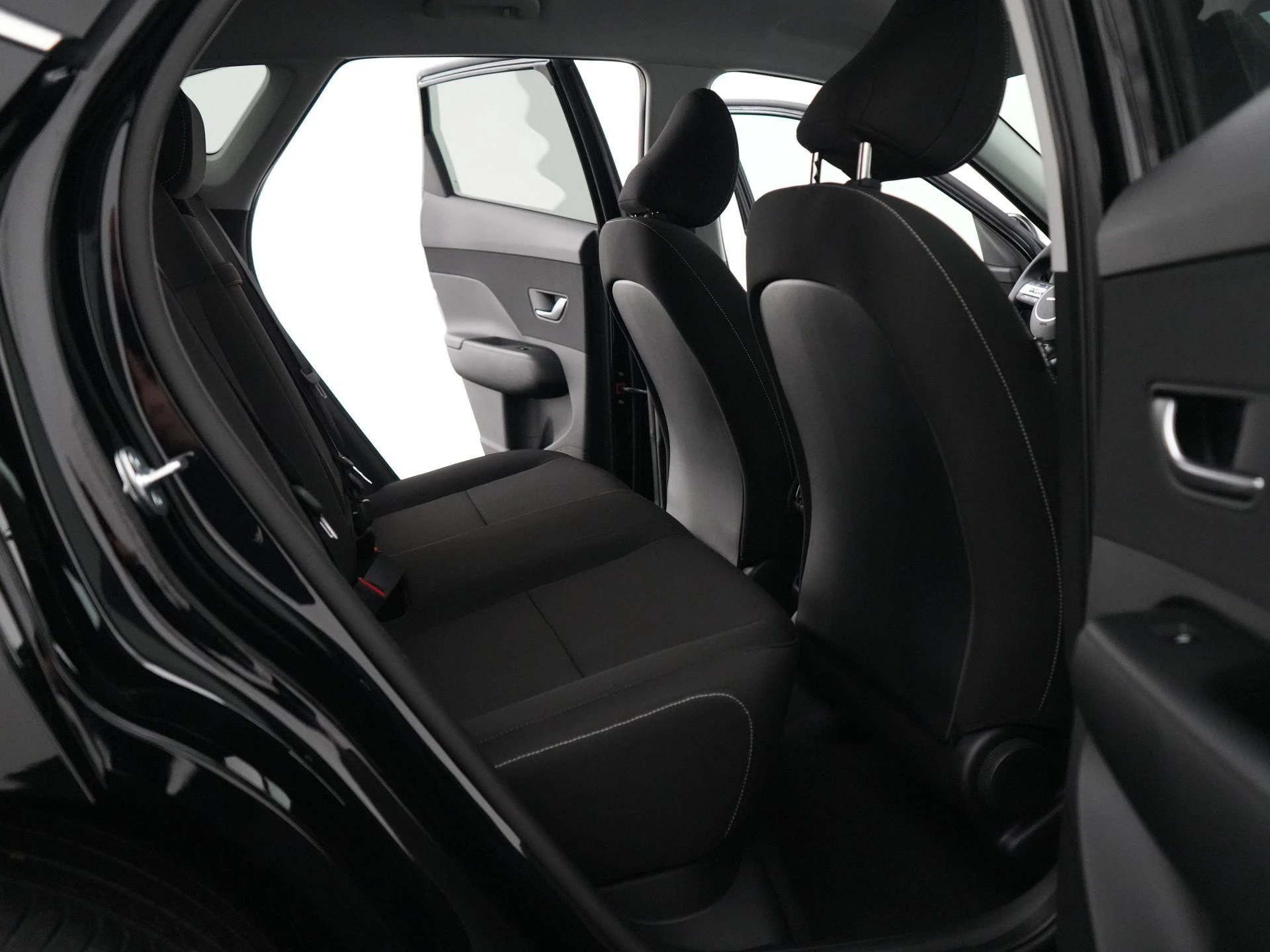 Hyundai-Kona-image-39